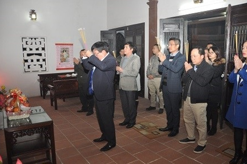 Đưa Khu nhà đón tiếp khách tham quan Nhà truyền thống ngành dệt may vào hoạt động