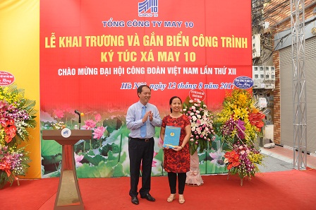 May 10 khai trương ký túc xá cho người lao động 2 vinatex may10 khai truong ky tuc xa cho nguoi lao dong2 1