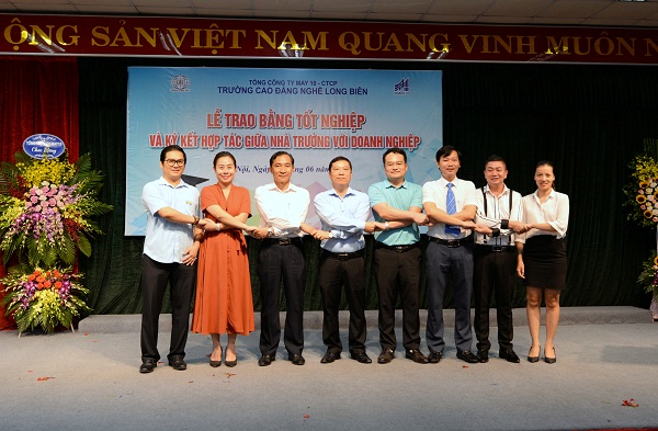 Doanh nghiệp dệt may cấp tập thích ứng trước biến động của thị trường