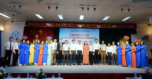 Người lao động dệt may vững tâm- thế bắt nhịp với Cách mạng công nghiệp 4.0