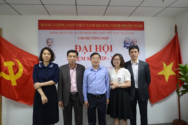 Đảng viên cần là cán bộ mẫn cán của Tổ chức