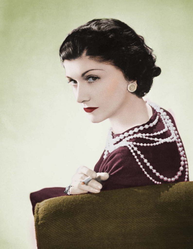 Coco Chanel và những bài học về định hình phong cách riêng  ELLE