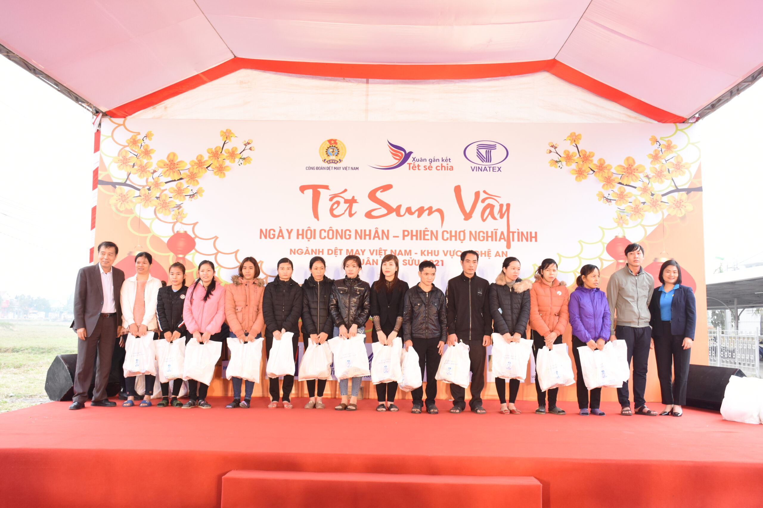 Tết sum vầy – Ngày hội Công nhân – Phiên chợ nghĩa tình Xuân Tân Sửu 2021 khu vực Nghệ An