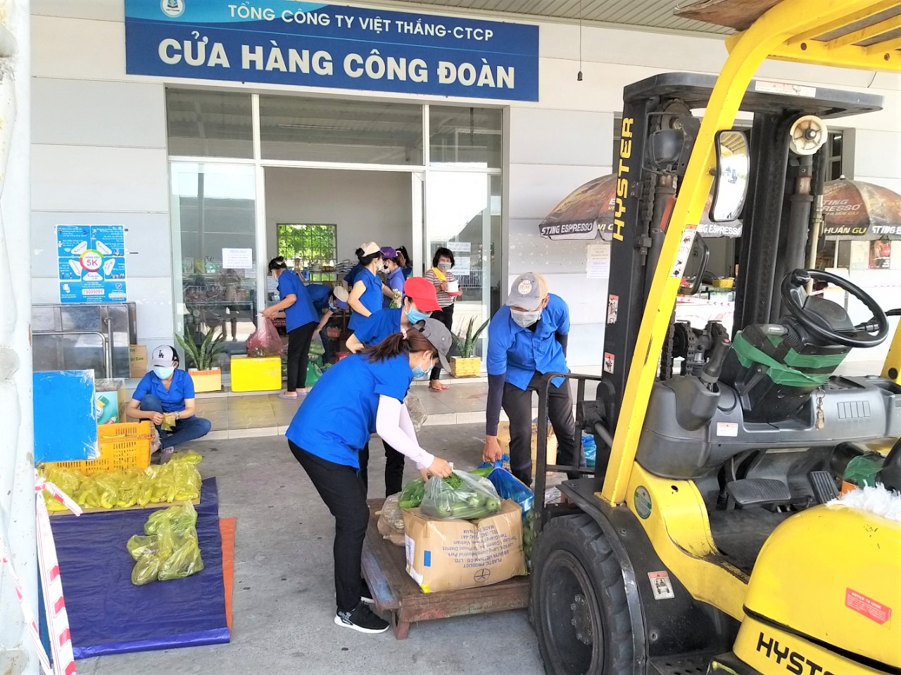 Công đoàn đồng hành cùng doanh nghiệp và người lao động trong dịch bệnh