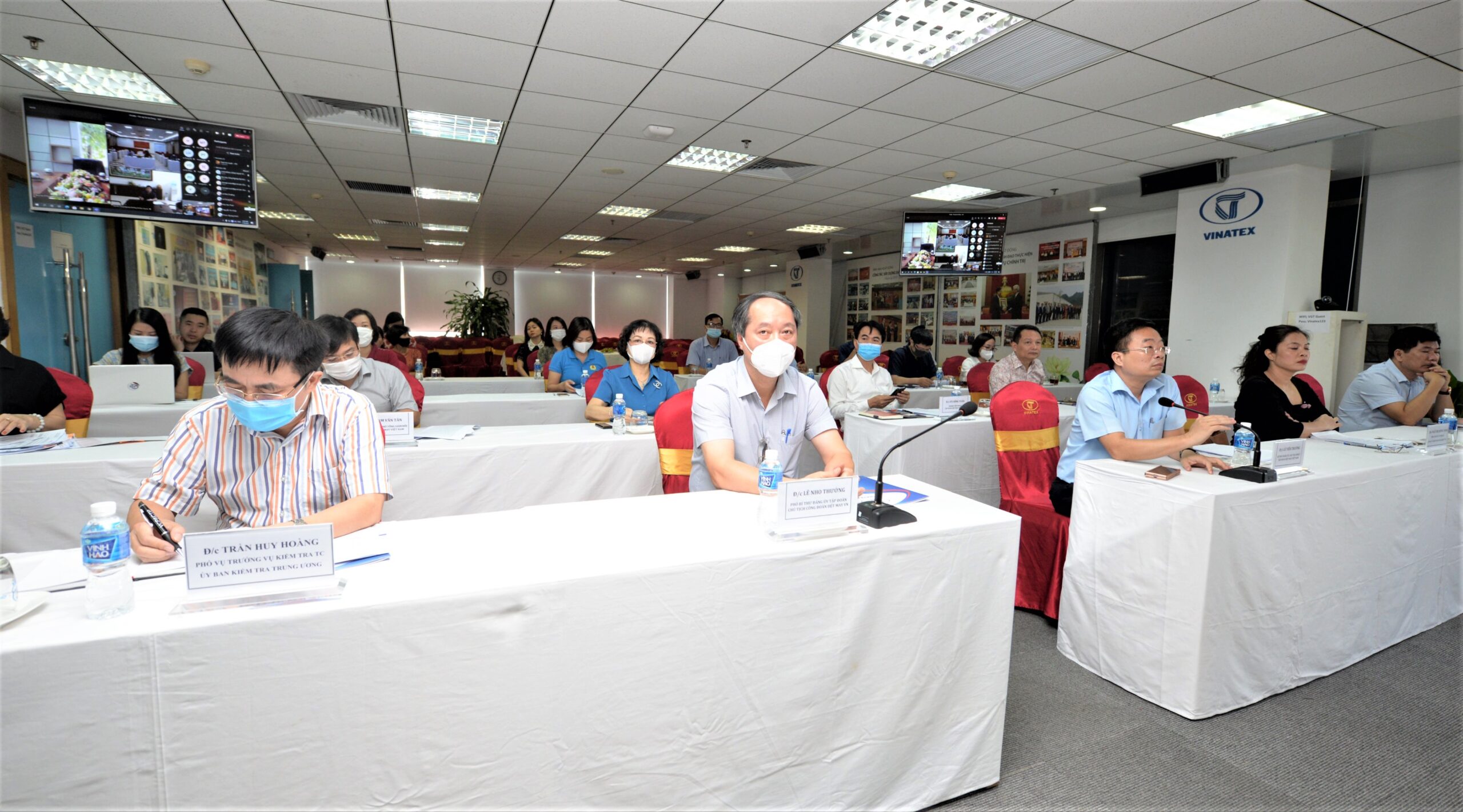 Vinatex sơ kết công tác xây dựng Đảng 6 tháng đầu năm, triển khai nhiệm vụ 6 tháng cuối năm 2021