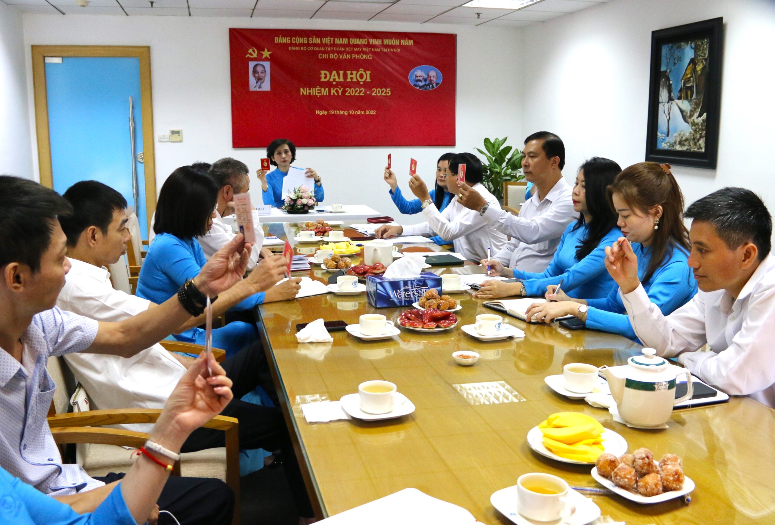 Đại hội Chi bộ Văn phòng Tập đoàn Dệt May Việt Nam nhiệm kỳ 2022-2025