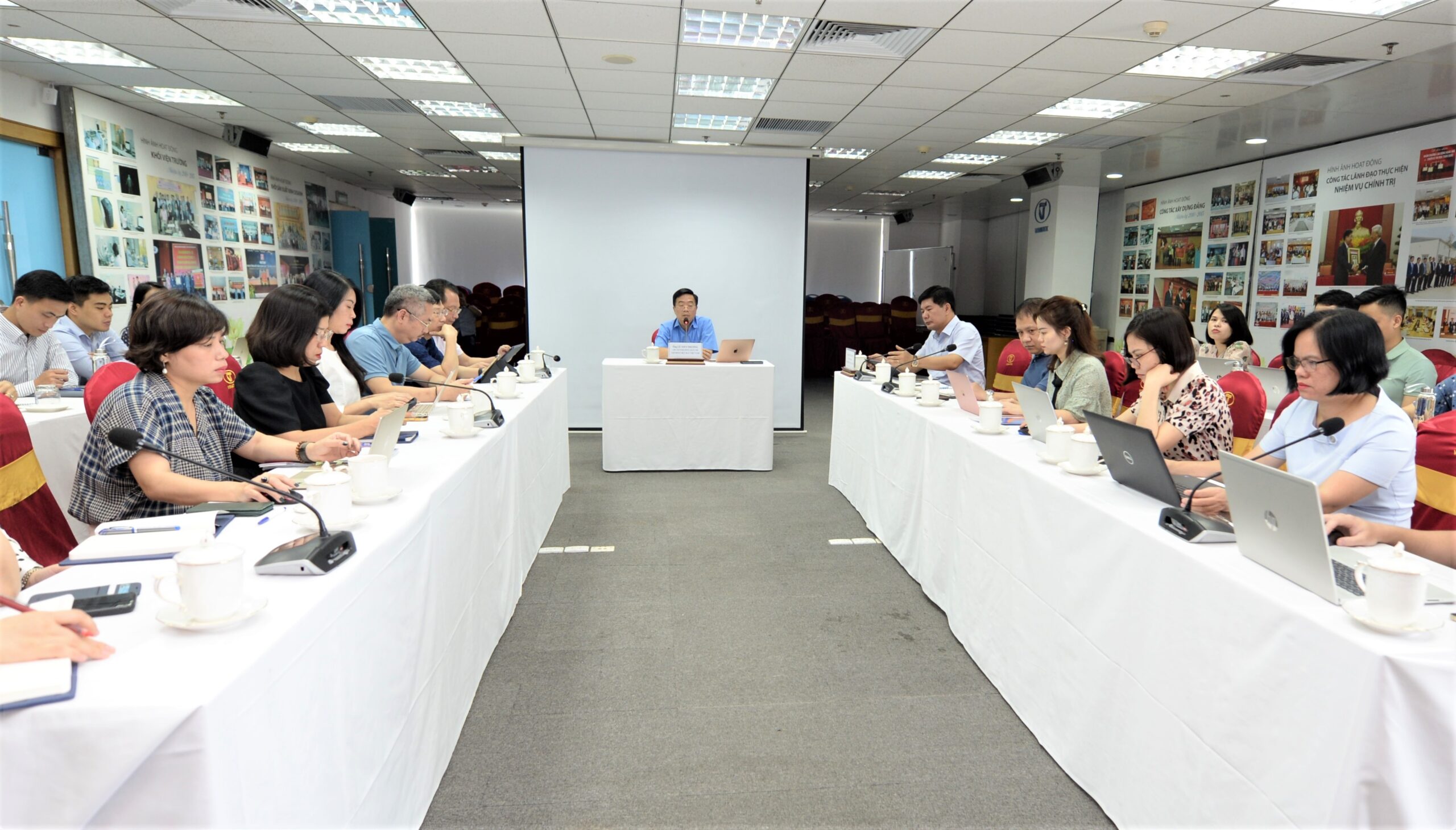 Vinatex tổ chức hội thảo chuyên đề thị trường tháng 5