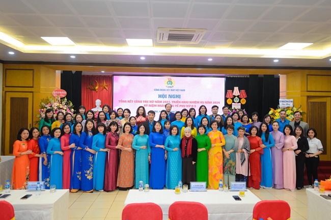 Công đoàn Dệt May Việt Nam chăm lo toàn diện đời sống vật chất, tinh thần cho lao động nữ