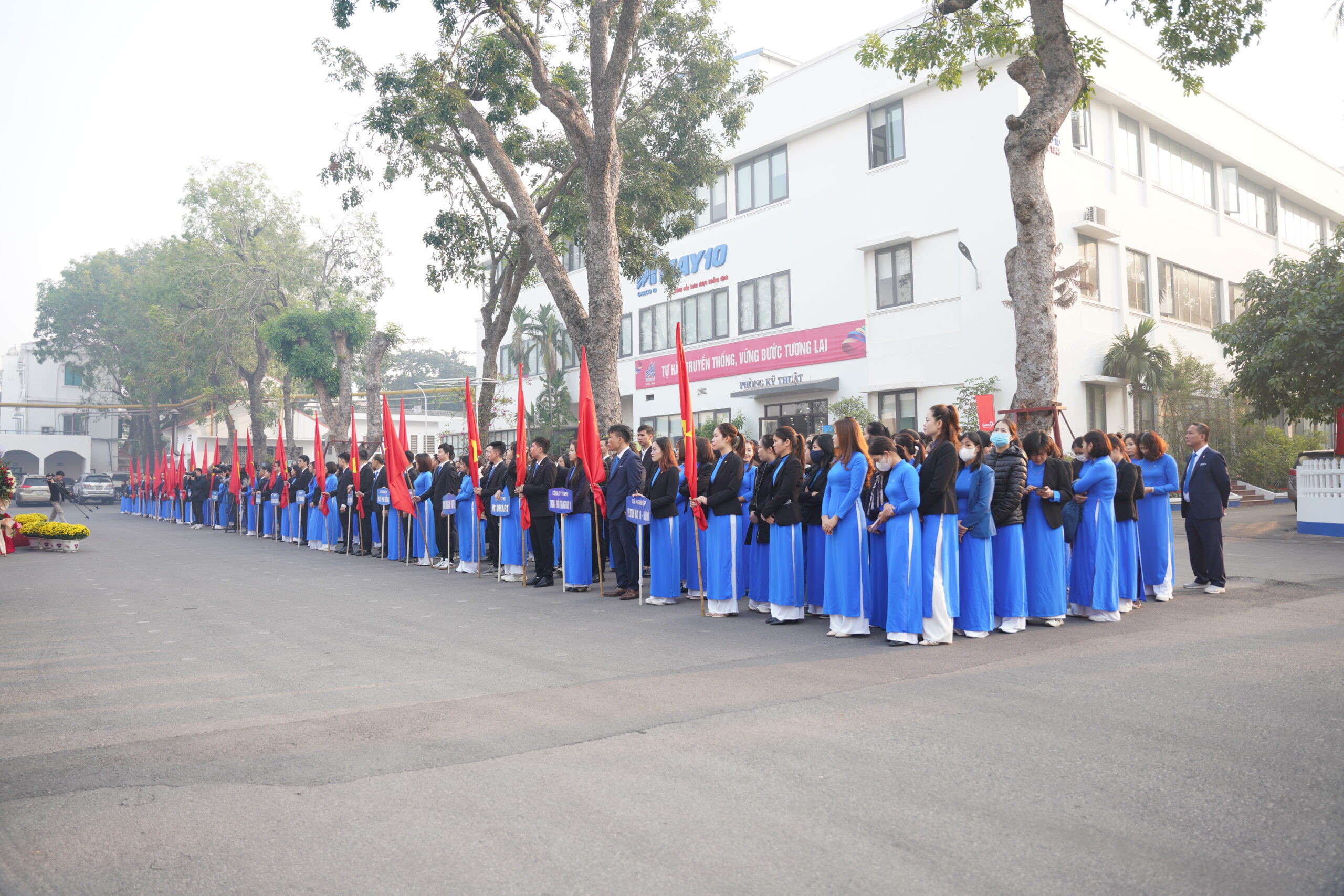 May 10 phát động thi đua lao động sản xuất năm 2025