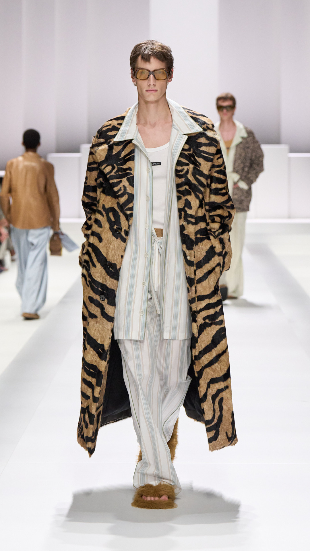 dolce and gabbana men spring summer 2026 fashion show look 57