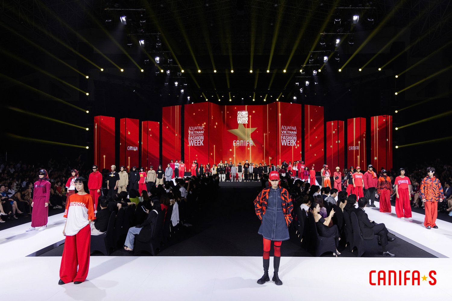 Thời trang lan tỏa văn hóa và tinh thần Việt trong trend “yêu nước”