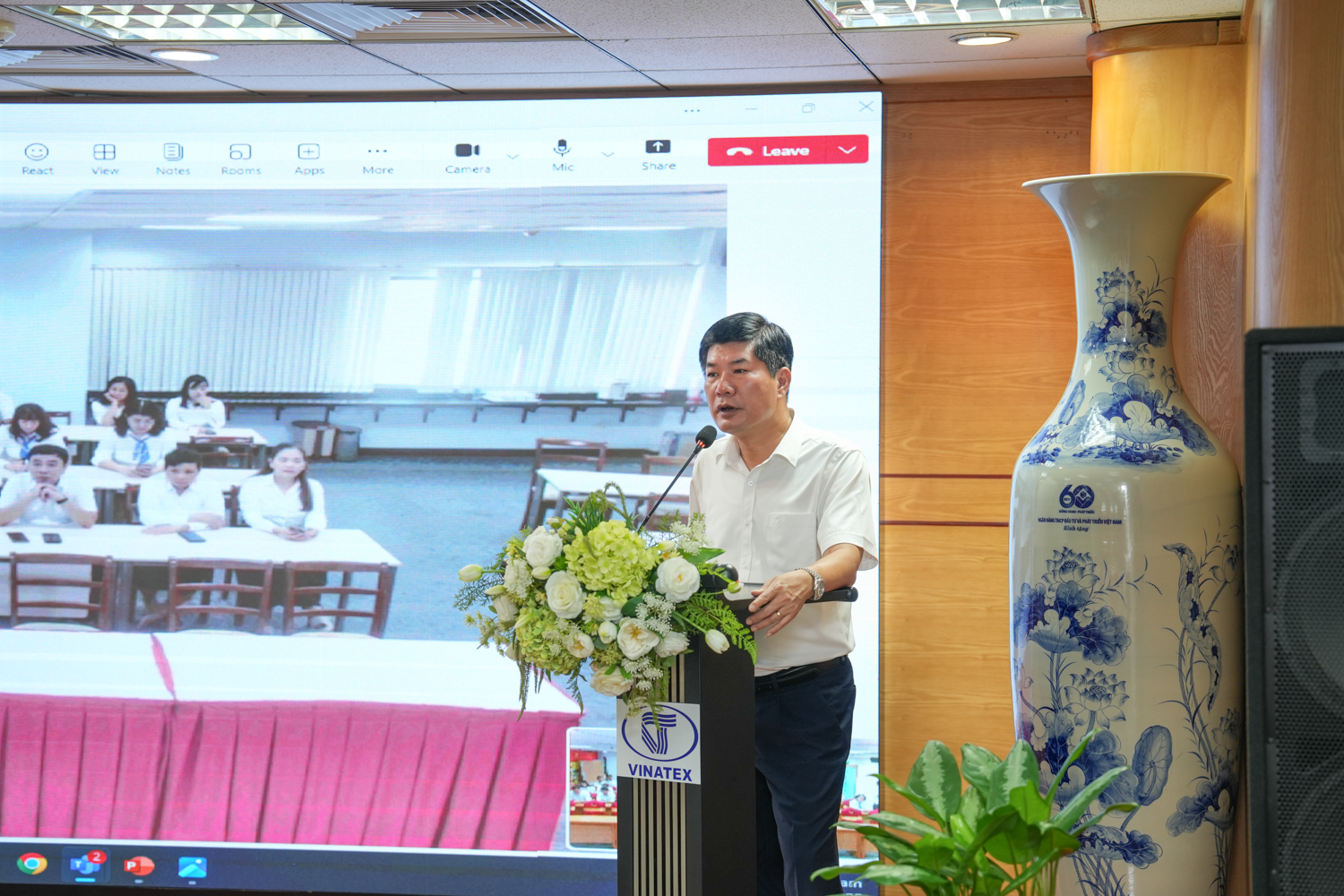 Vinatex cập nhật ảnh hưởng của bão Bualoi