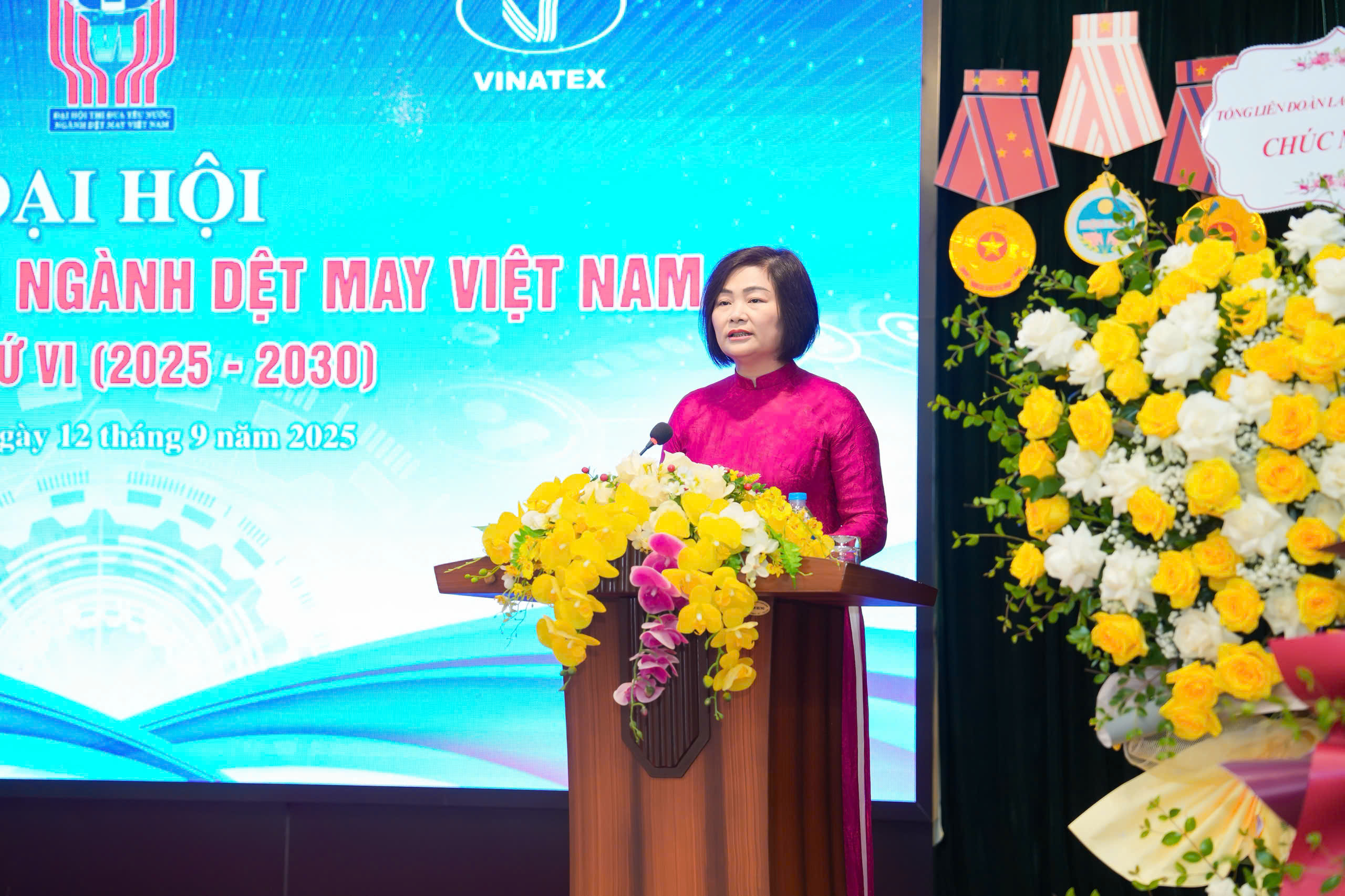 z7004457277878 bfa1b6948b7a48d8531a3bcba7ef6eb4