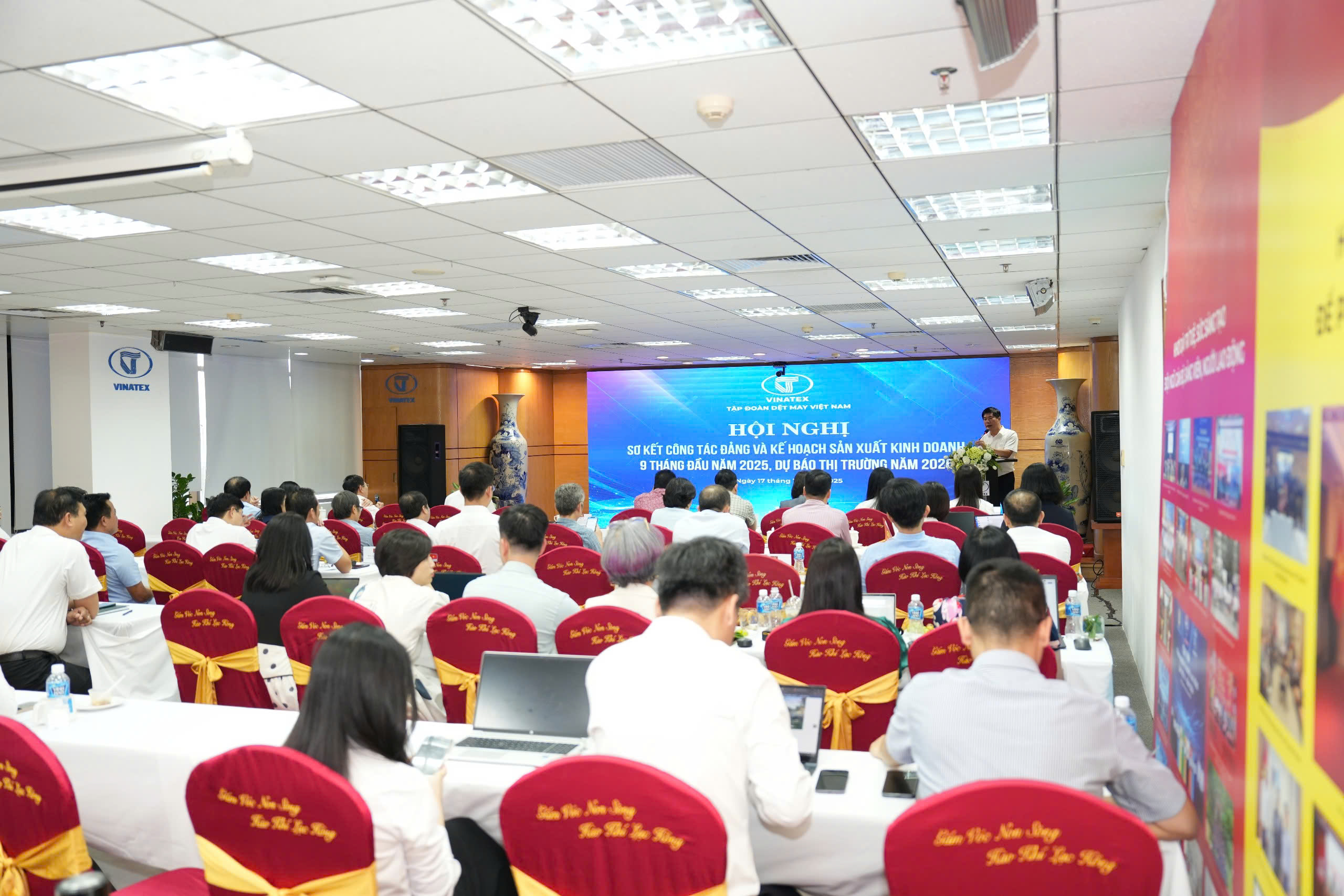 Vinatex “cán đích” kế hoạch lợi nhuận năm trong 9 tháng