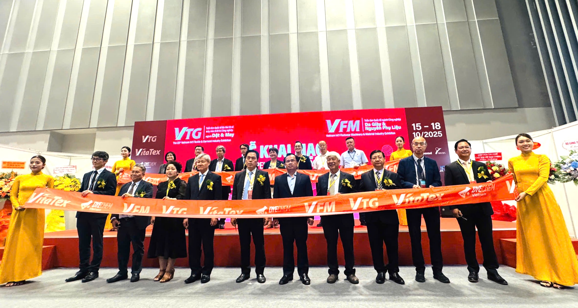 1b28dbd1f8cb75952cda