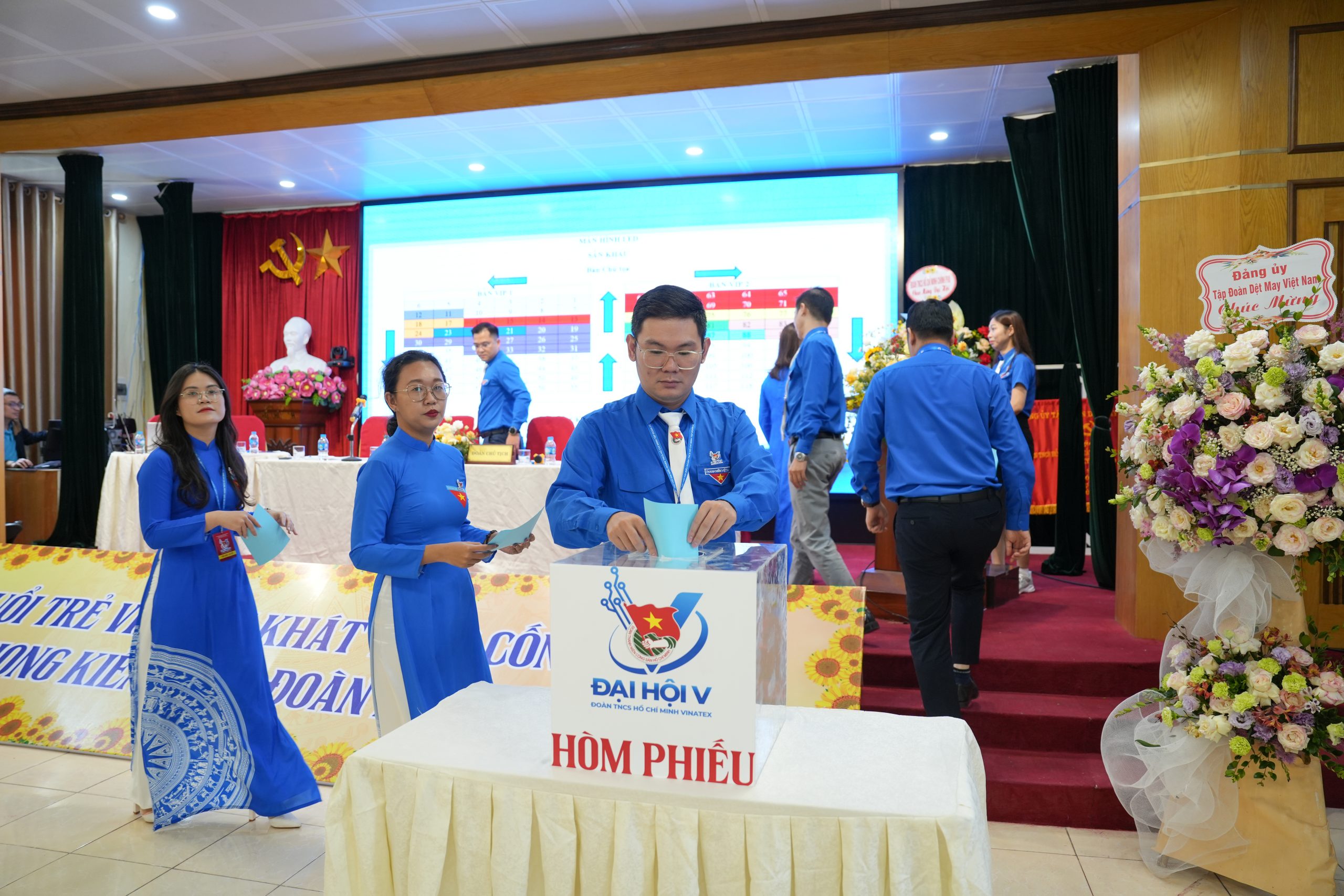 Đại hội đại biểu Đoàn TNCS Hồ Chí Minh Tập đoàn Dệt May Việt Nam lần thứ V, nhiệm kỳ 2025 – 2030: Trí tuệ - Đổi mới - Khát vọng - Hội nhập 6 DSC00052 scaled