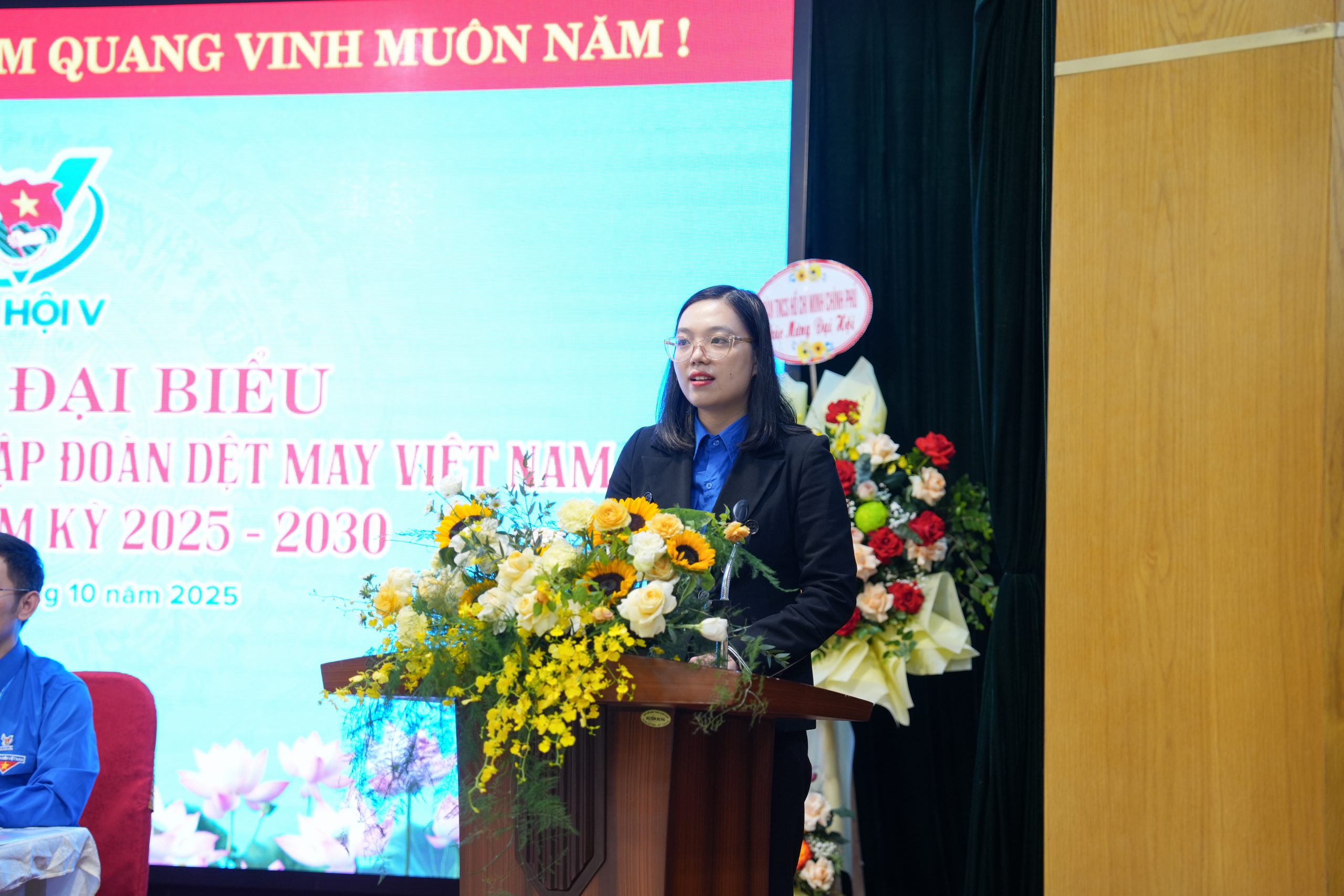 Đại hội đại biểu Đoàn TNCS Hồ Chí Minh Tập đoàn Dệt May Việt Nam lần thứ V, nhiệm kỳ 2025 – 2030: Trí tuệ - Đổi mới - Khát vọng - Hội nhập 5 DSC00233 scaled