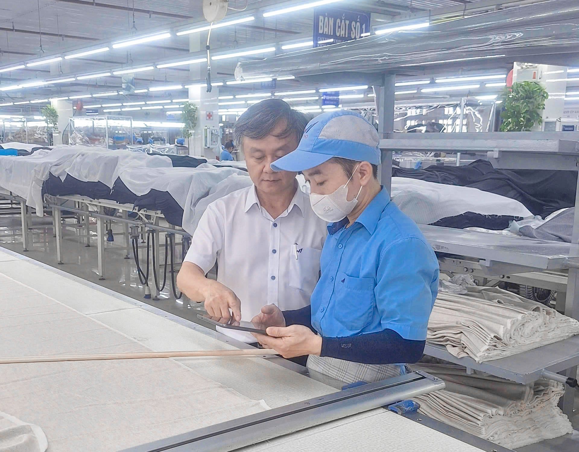 z7199524786042 cfdd87953763097bc4c261d398672718 e1763956818567