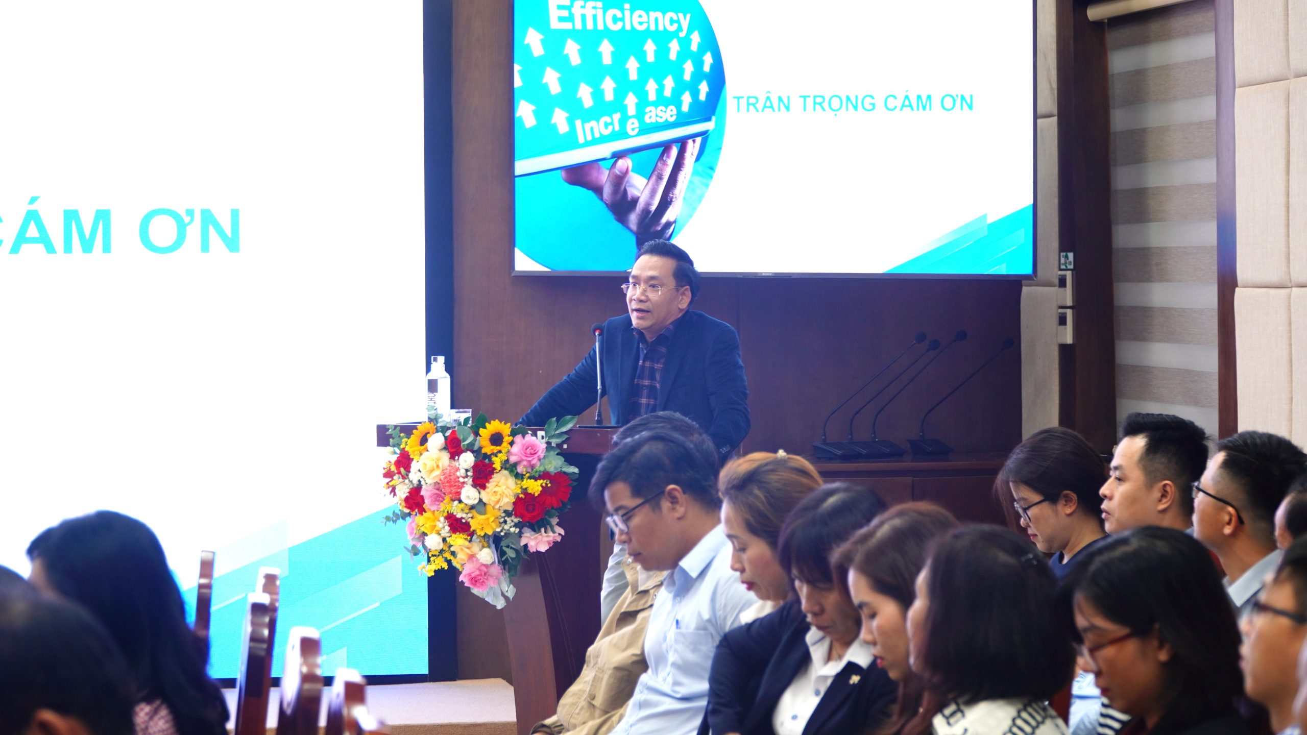 Hòa Thọ: Nâng cao năng lực cạnh tranh, phát triển sản xuất xanh – bền vững 2 a binh scaled