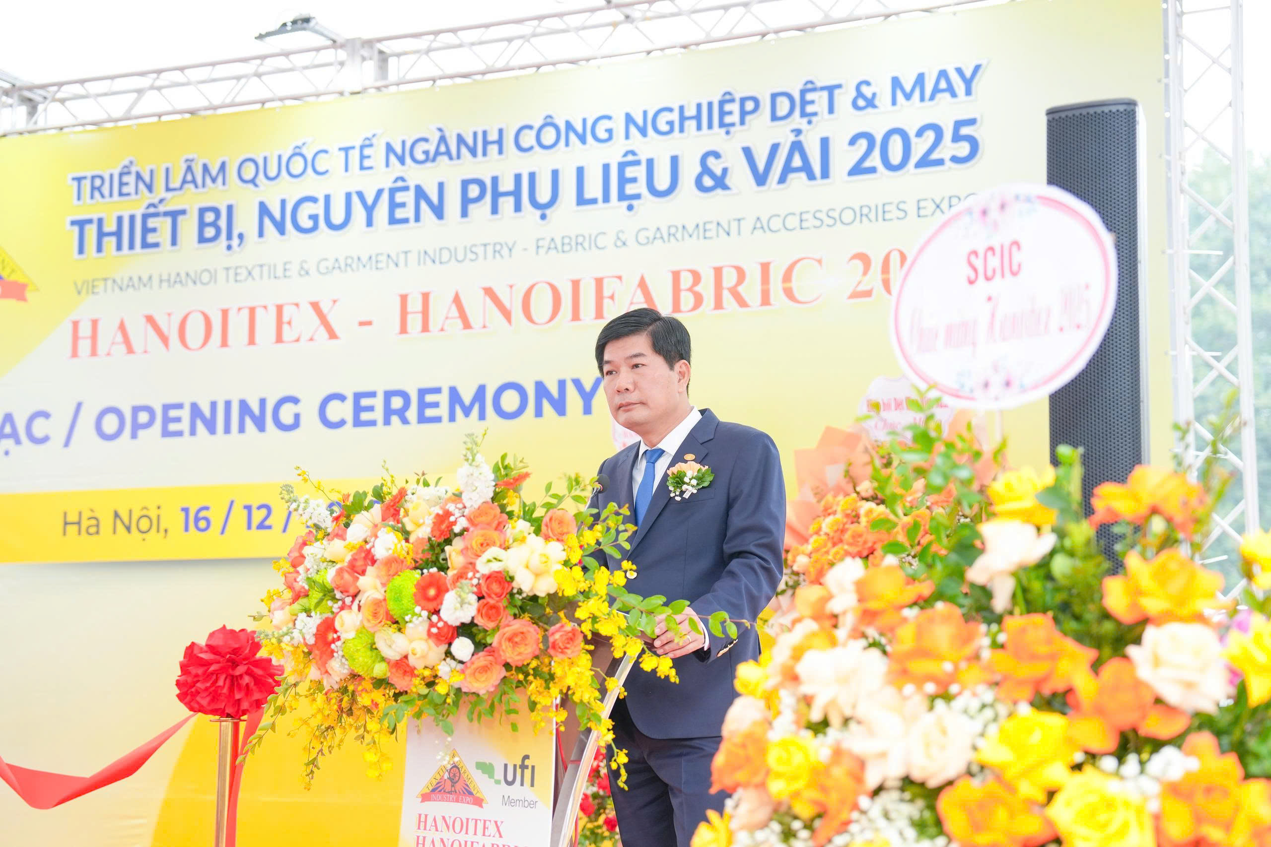 z7332811528765 c40f54d7805aa036c7b32838d13150a9