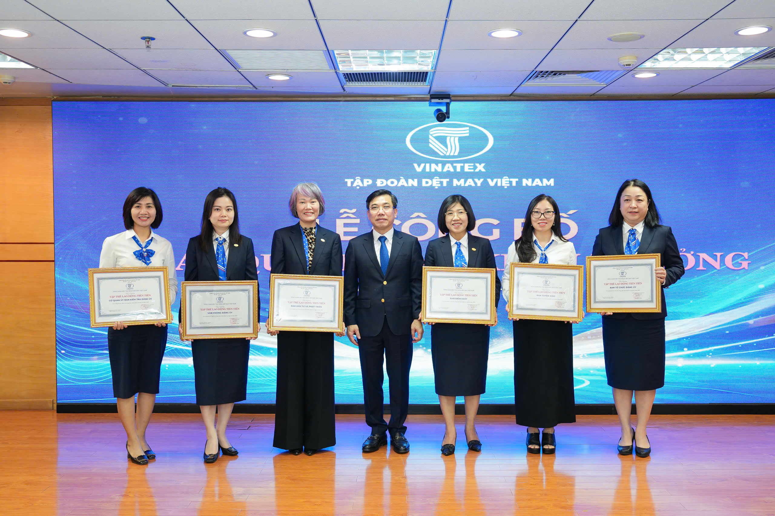 z7343808957039 d4d0160787b16040c8a1376c1ec14eae