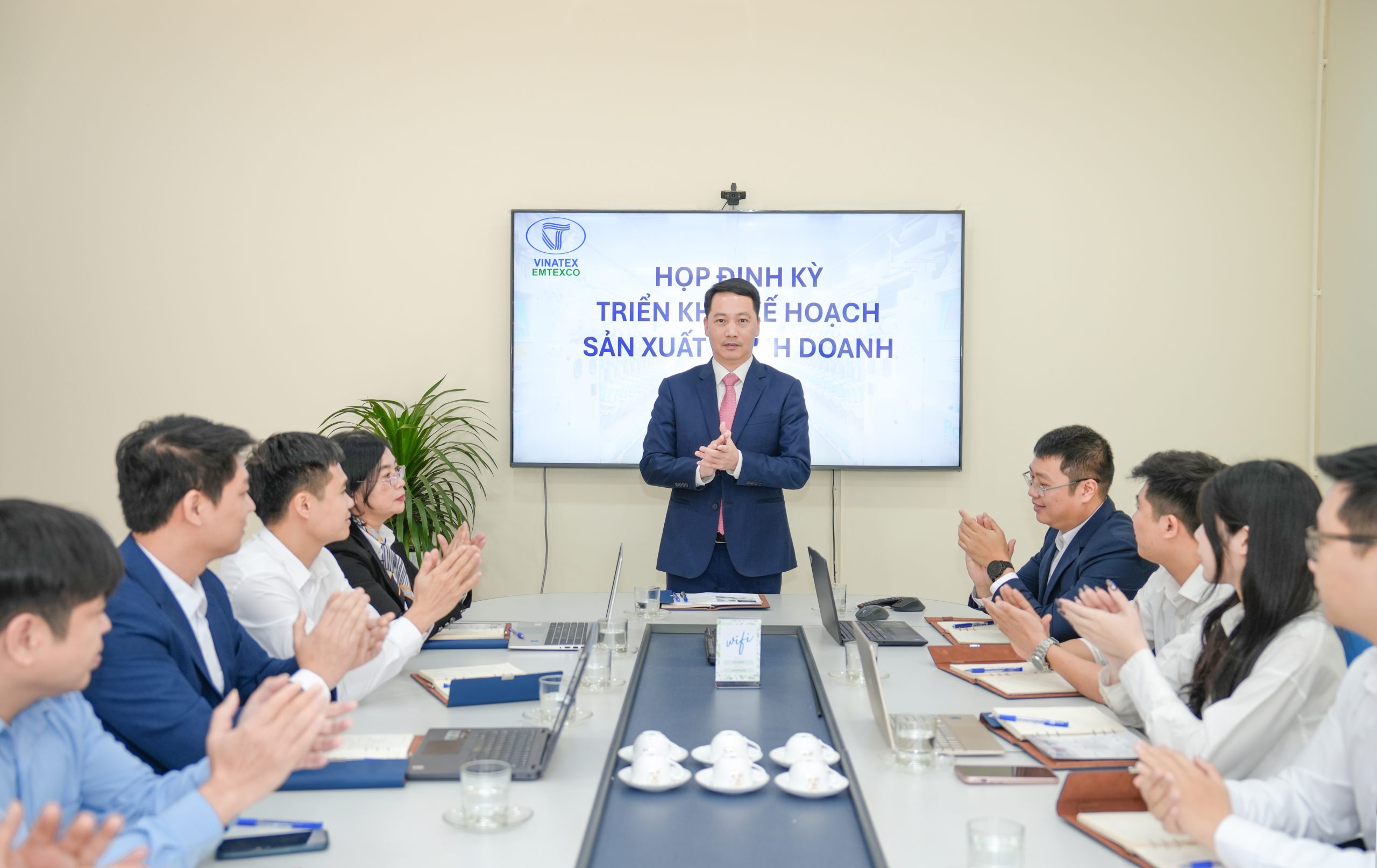 Công ty TNHH MTV Dệt 8-3 Nâng cao hiệu suất tổng hợp từ kiến tạo nội lực 2 DSC06114 scaled