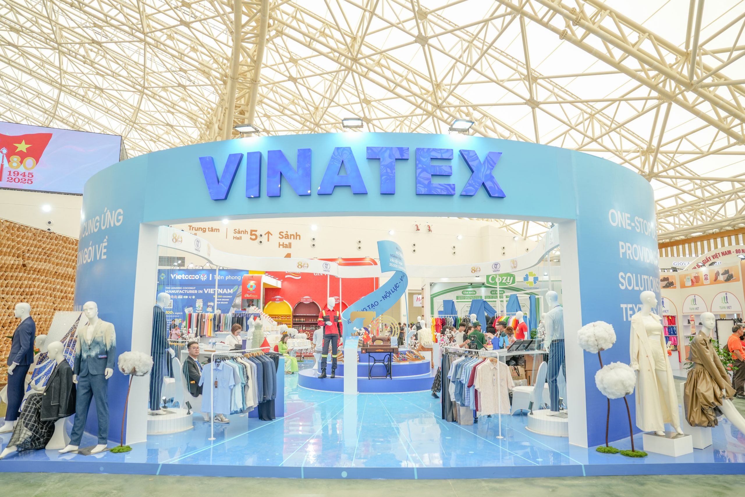 Top sự kiện tiêu biểu Vinatex năm 2025 1 DSC07536 scaled