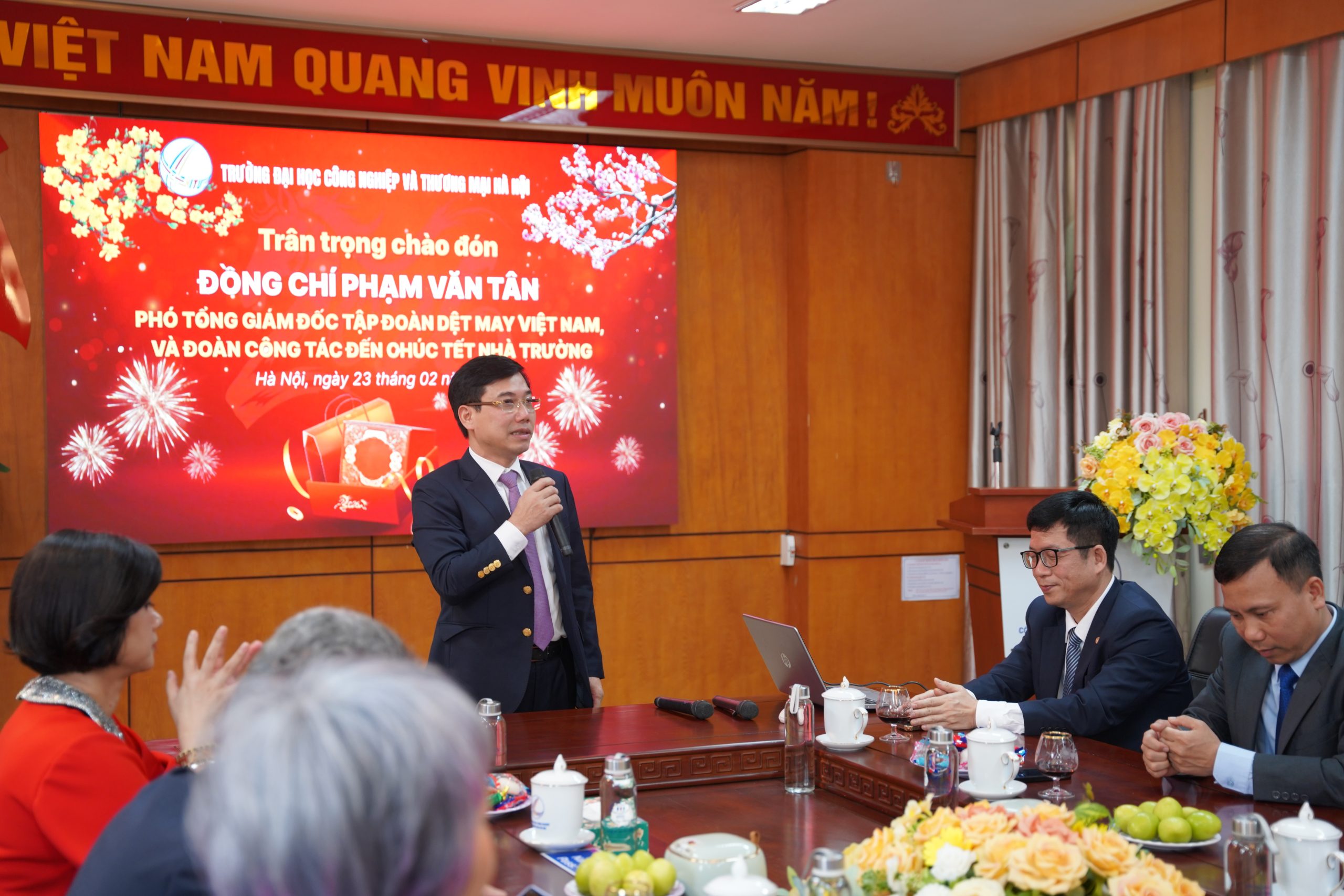 Lãnh đạo Vinatex thăm, chúc Tết các doanh nghiệp miền Bắc 34 DSC07060 scaled