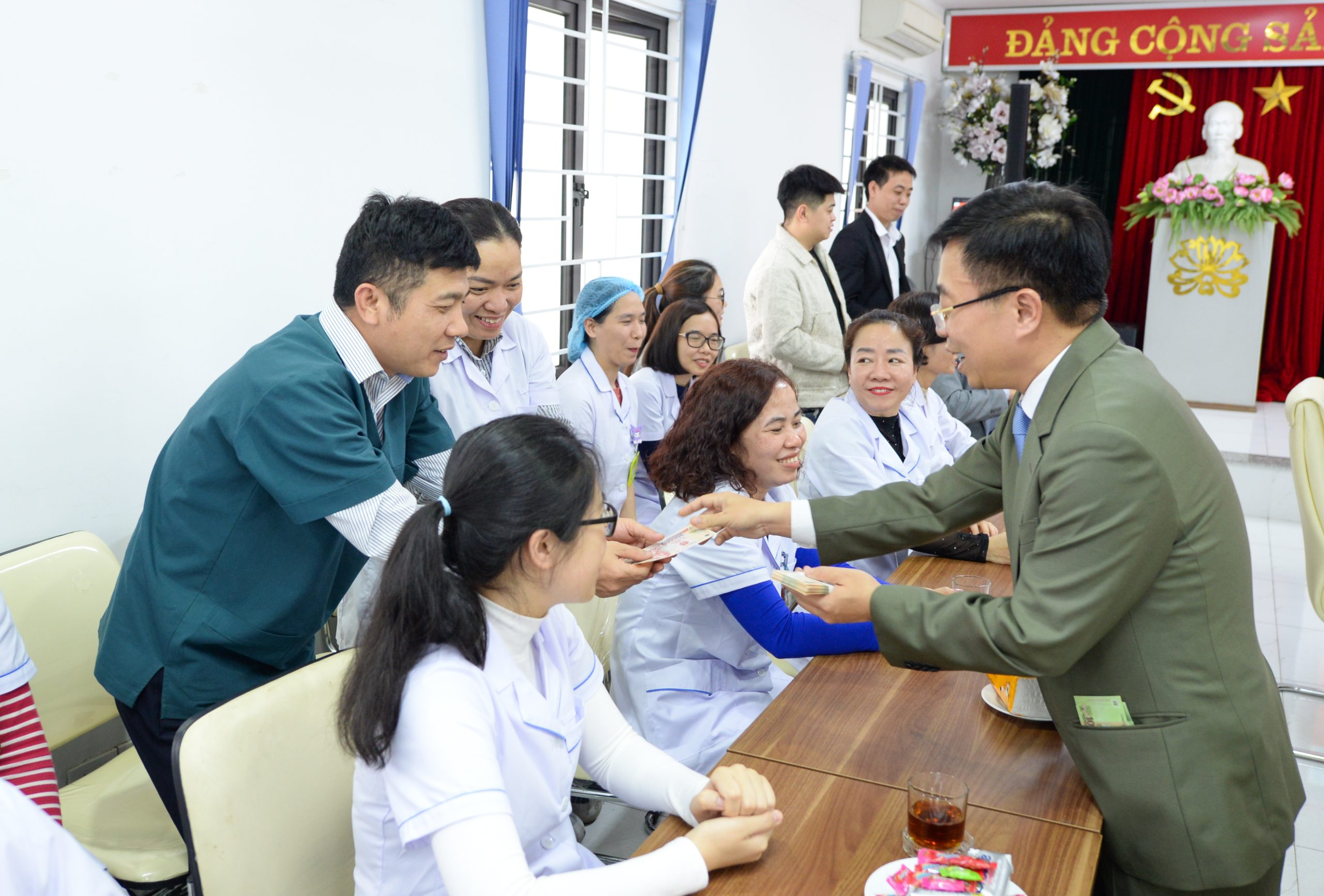 Lãnh đạo Vinatex thăm, chúc Tết các doanh nghiệp miền Bắc 21 DSC 3220 scaled