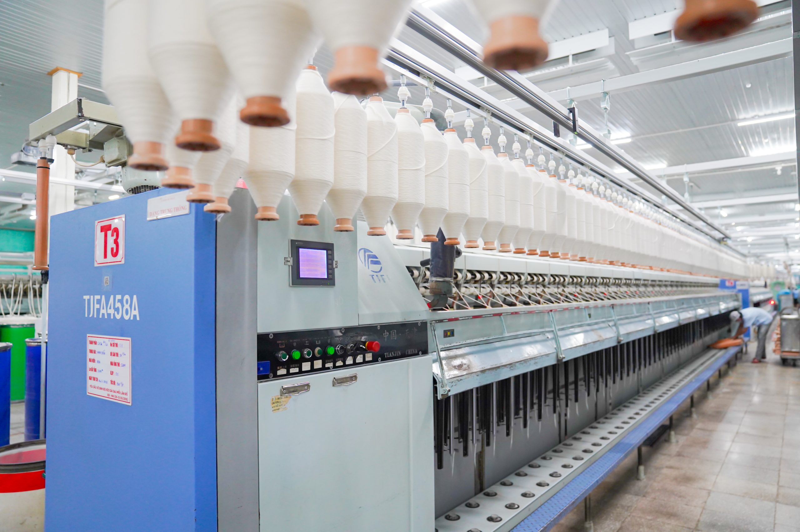 Vinatex Yarn Sector Keeps Growth on Track in 2025 Strategic Repositioning in 2026 Centered on System-Wide Performance 1 NGH07768 scaled