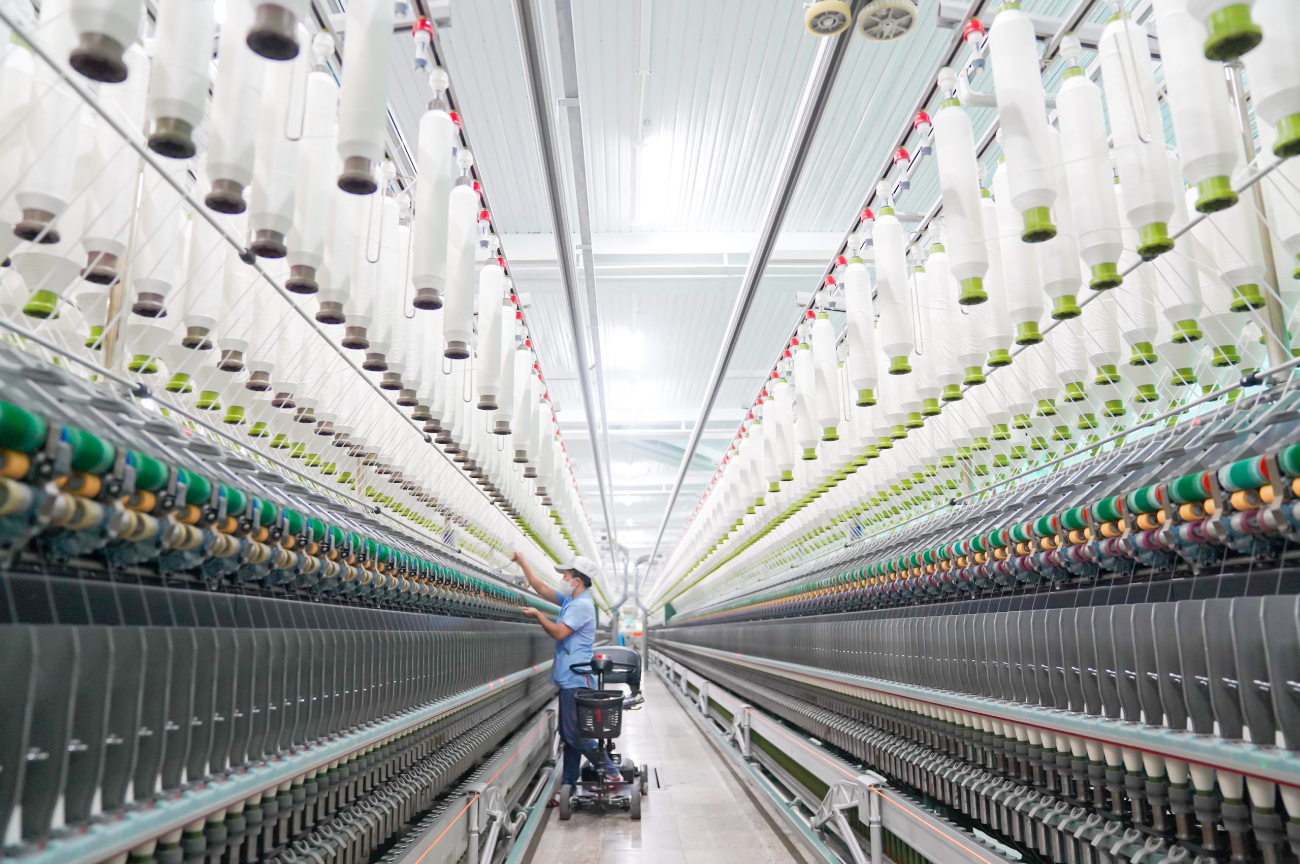 Vinatex Yarn Sector Keeps Growth on Track in 2025 Strategic Repositioning in 2026 Centered on System-Wide Performance