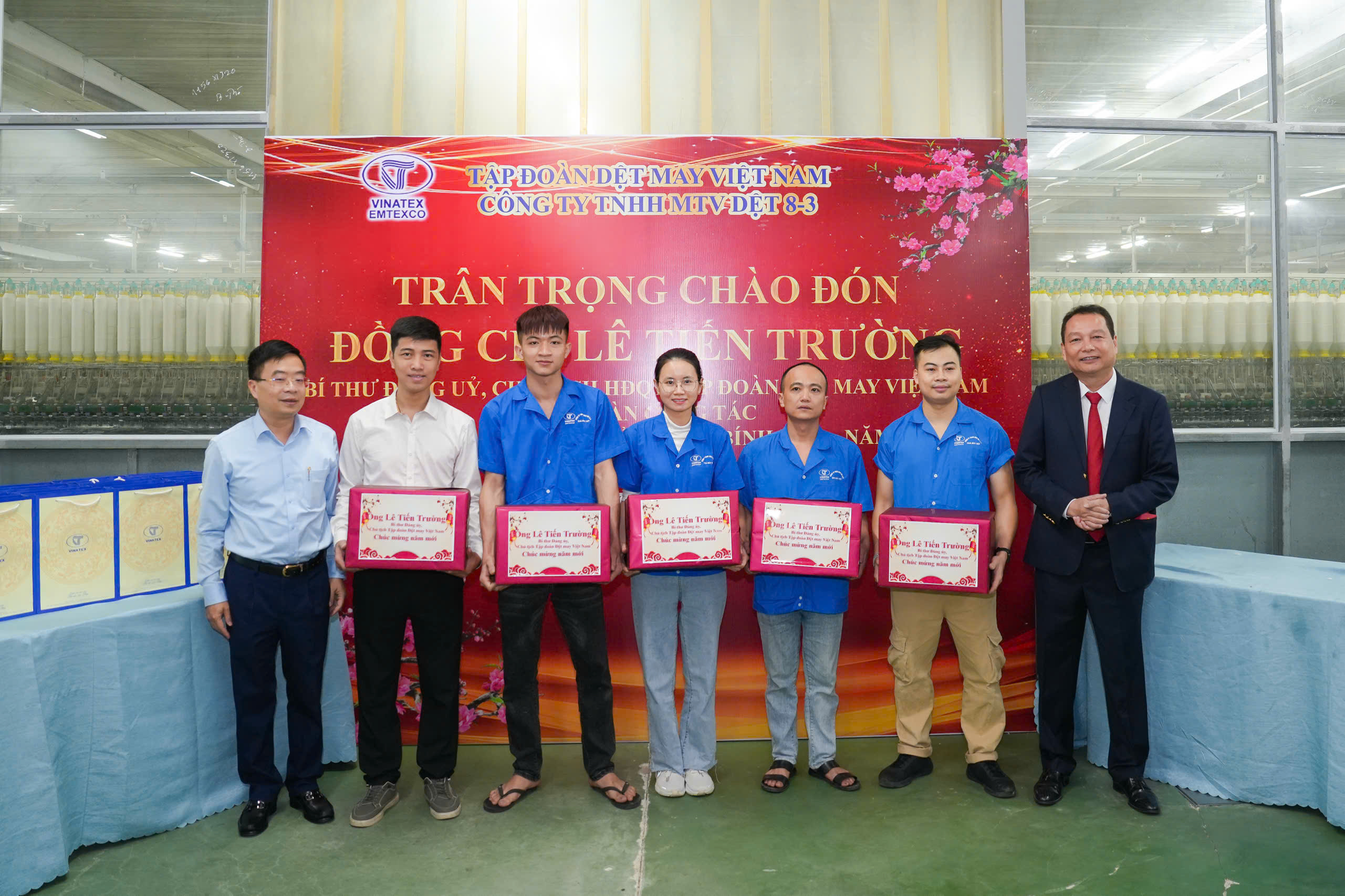 z7551582348536 e52bd5aa2d60784da595db723079af84