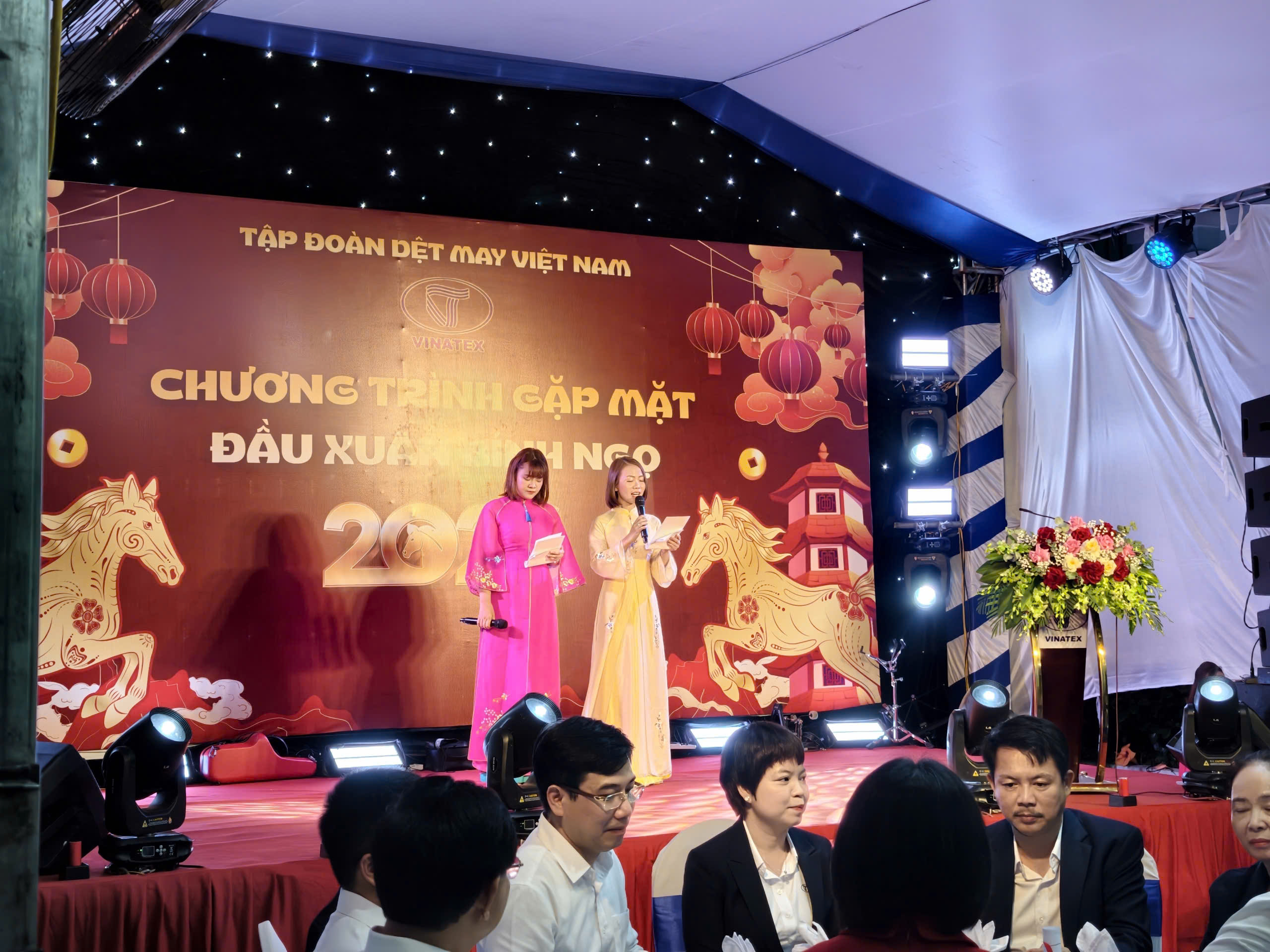 Lãnh đạo Vinatex định vị chiến lược cho các doanh nghiệp miền Trung 1 z7558690996495 142ca246acb70f005974ede1311aff04