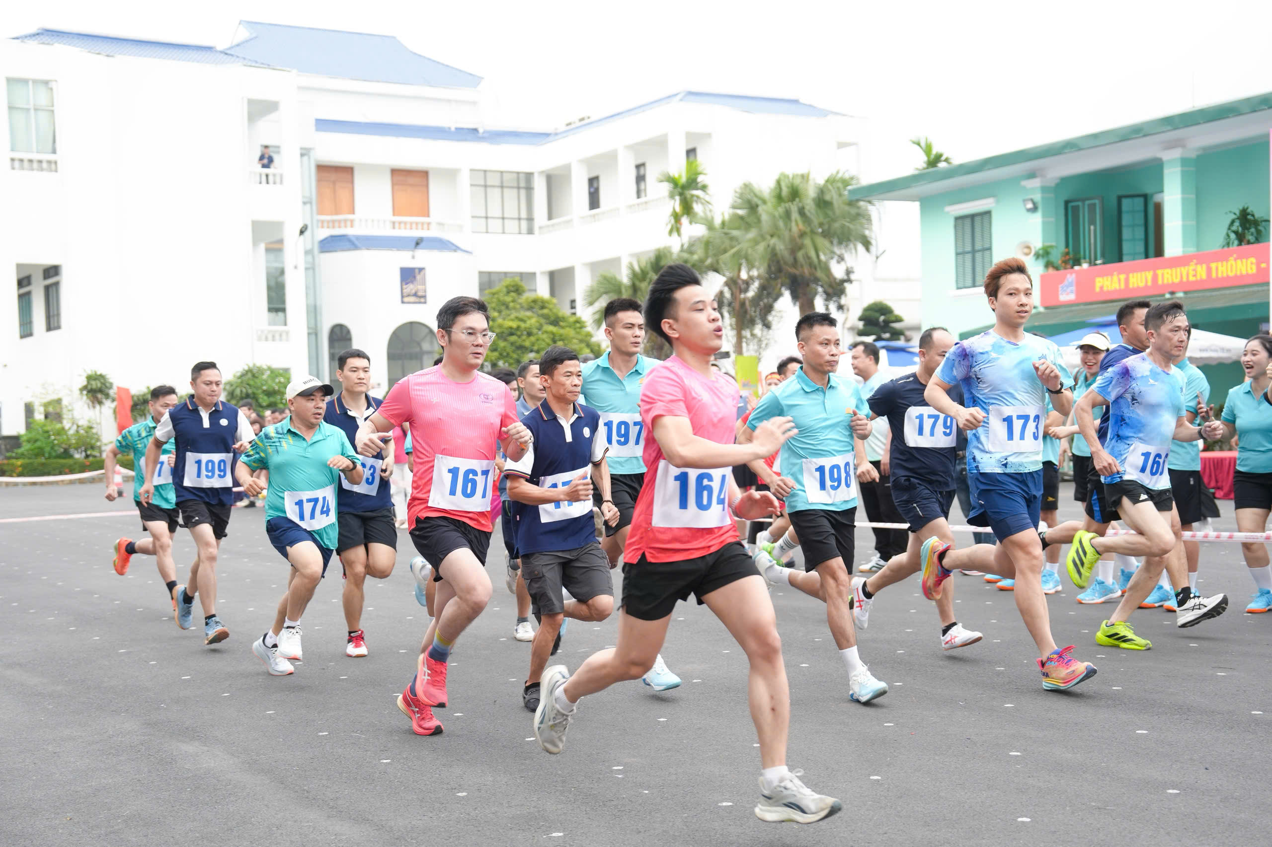 z7732117367273 2b419eb4bf9262cc7988ba574600582f