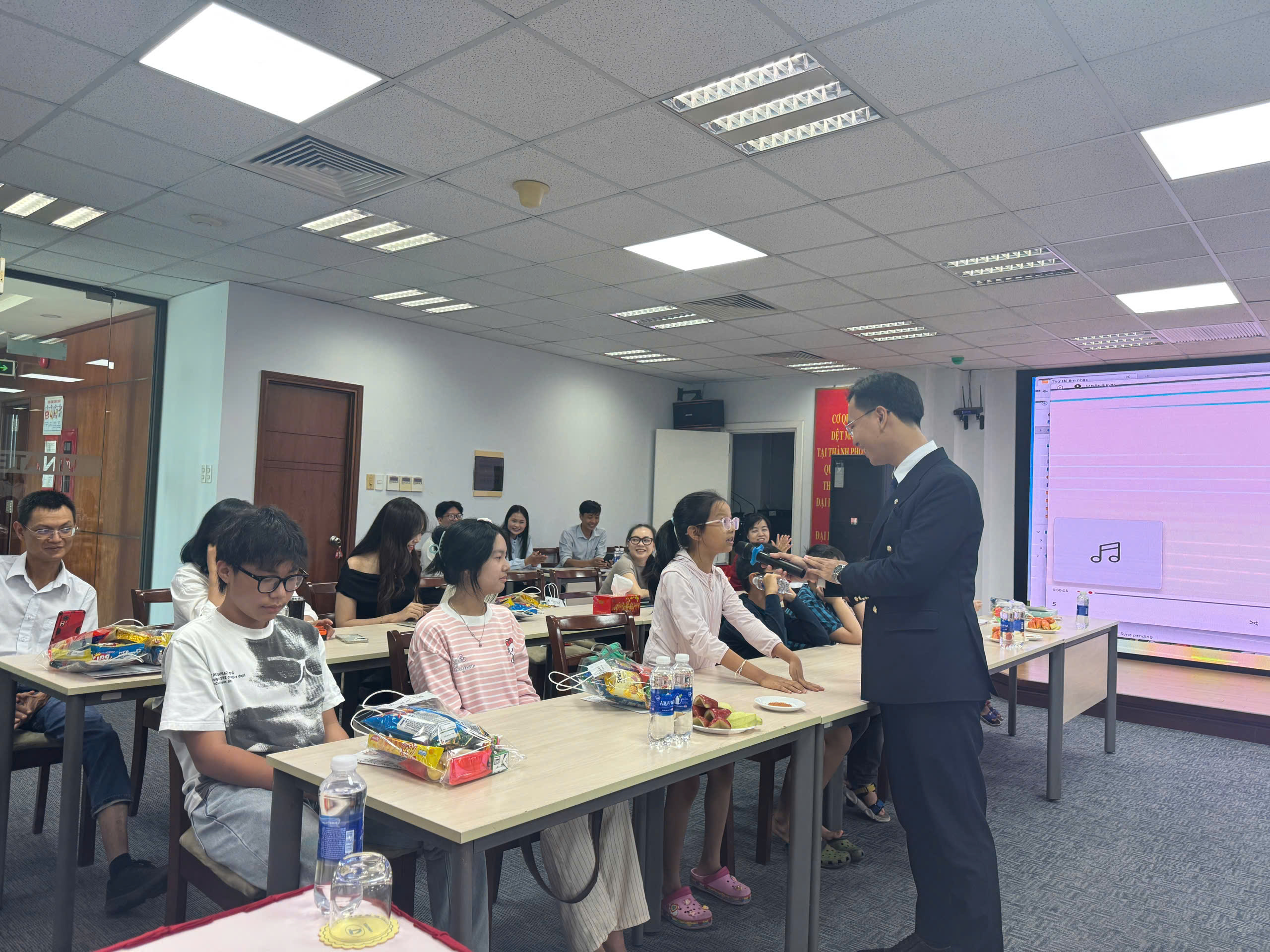 Vinatex tuyên dương con CBNV đạt thành tích cao trong năm học 2025 – 2026 4 4 1