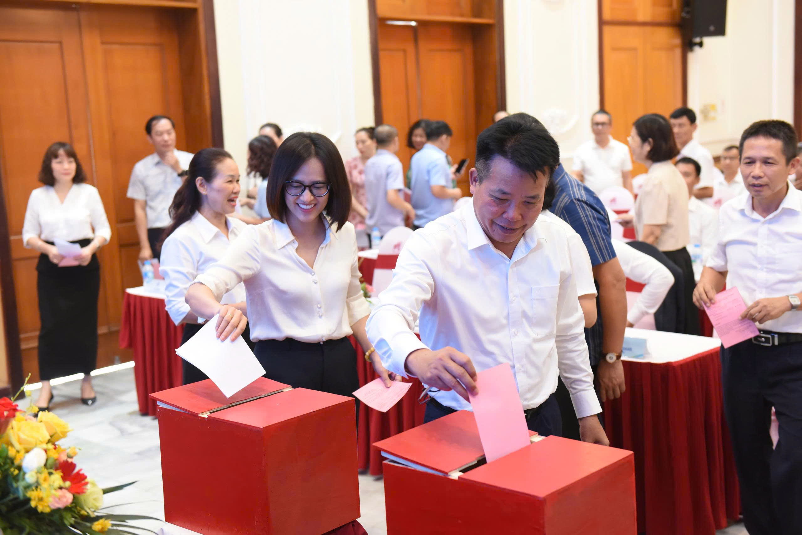 May 10 đẩy mạnh chuyển đổi số và phát triển nhà máy xanh 3 z7909549132054 c0728b7d235ce696f4bd4cad390cc7c5