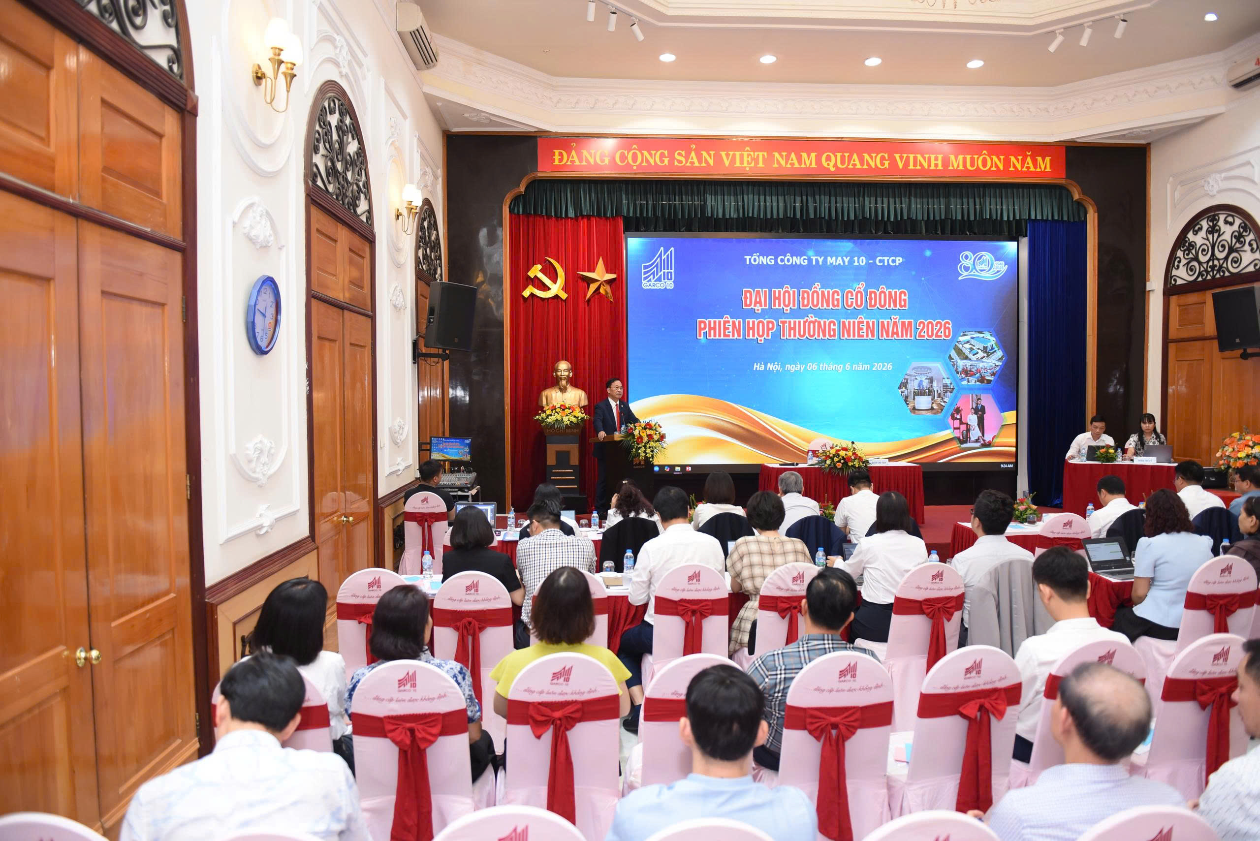 May 10 đẩy mạnh chuyển đổi số và phát triển nhà máy xanh 1 z7909549191604 f80f15524b4615eae49220aedaddada1