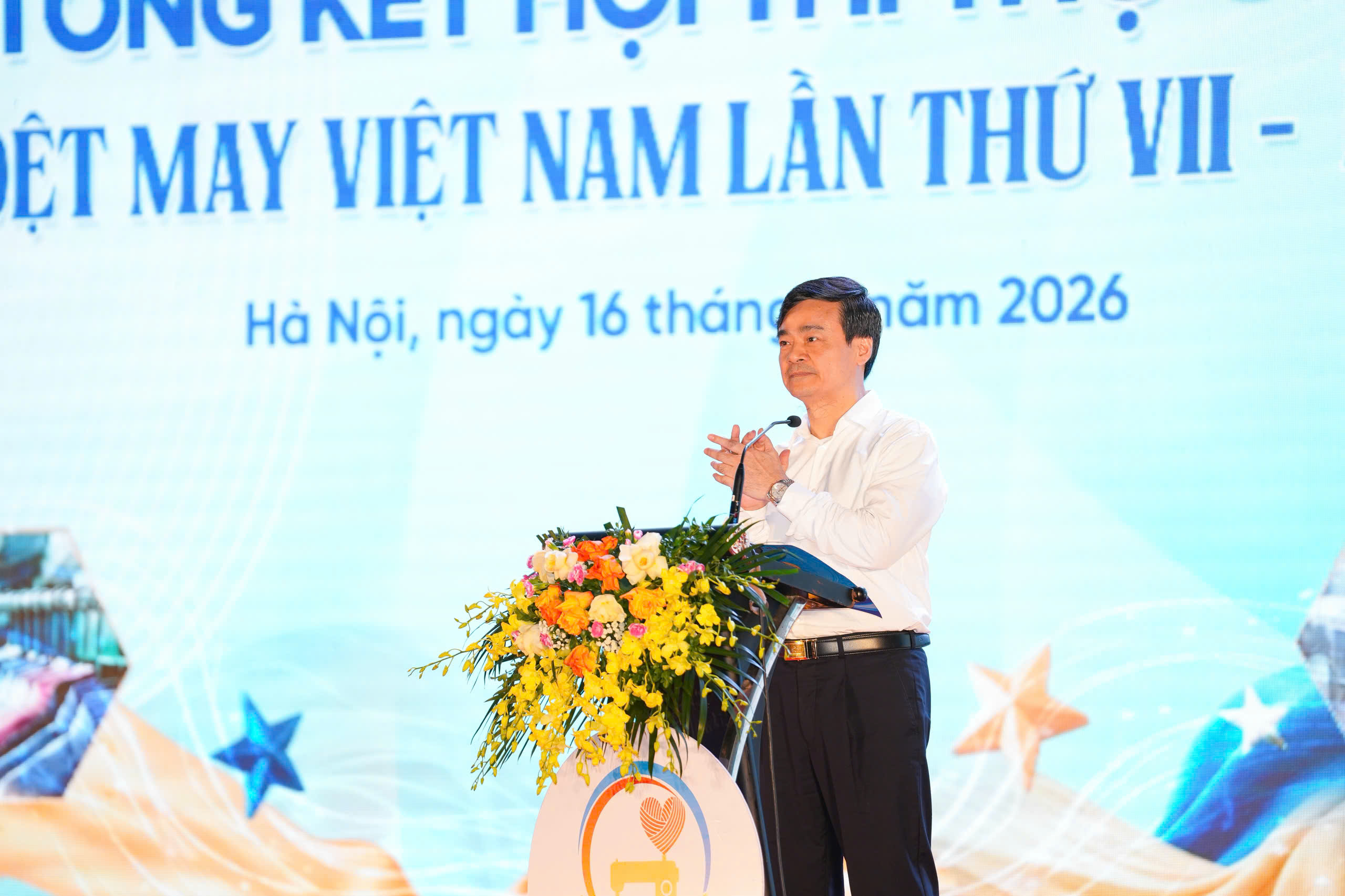 Lộ diện 3 chủ nhân “Bàn tay vàng” lĩnh vực May Dệt thoi lần thứ VII, năm 2026 5 be mac hoi thi tho gioi 7