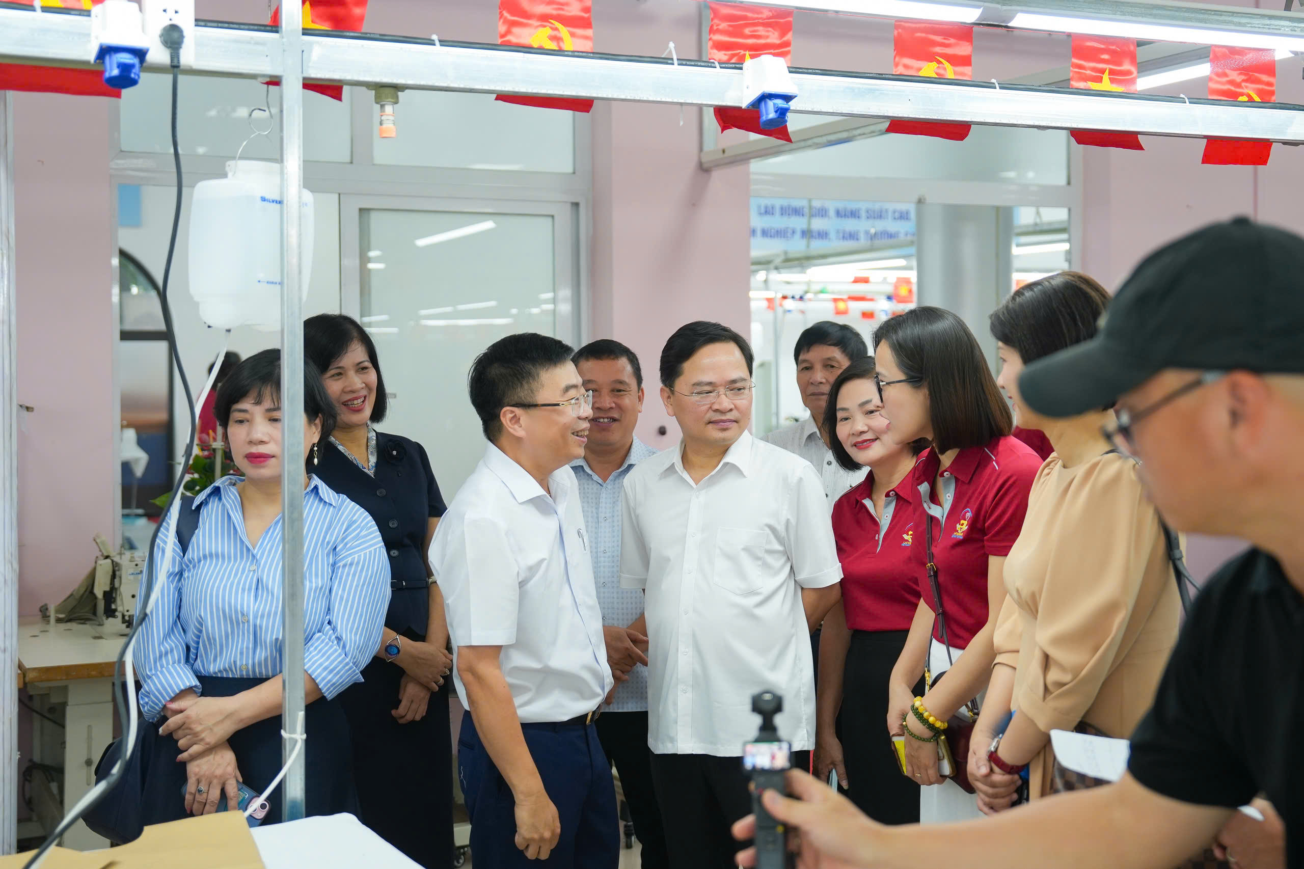 14 đơn vị tham dự Hội thi Thợ giỏi ngành Dệt May Việt Nam năm 2026 lĩnh vực May Dệt thoi 14 hoi thi tho gioi det thoi 2026 24