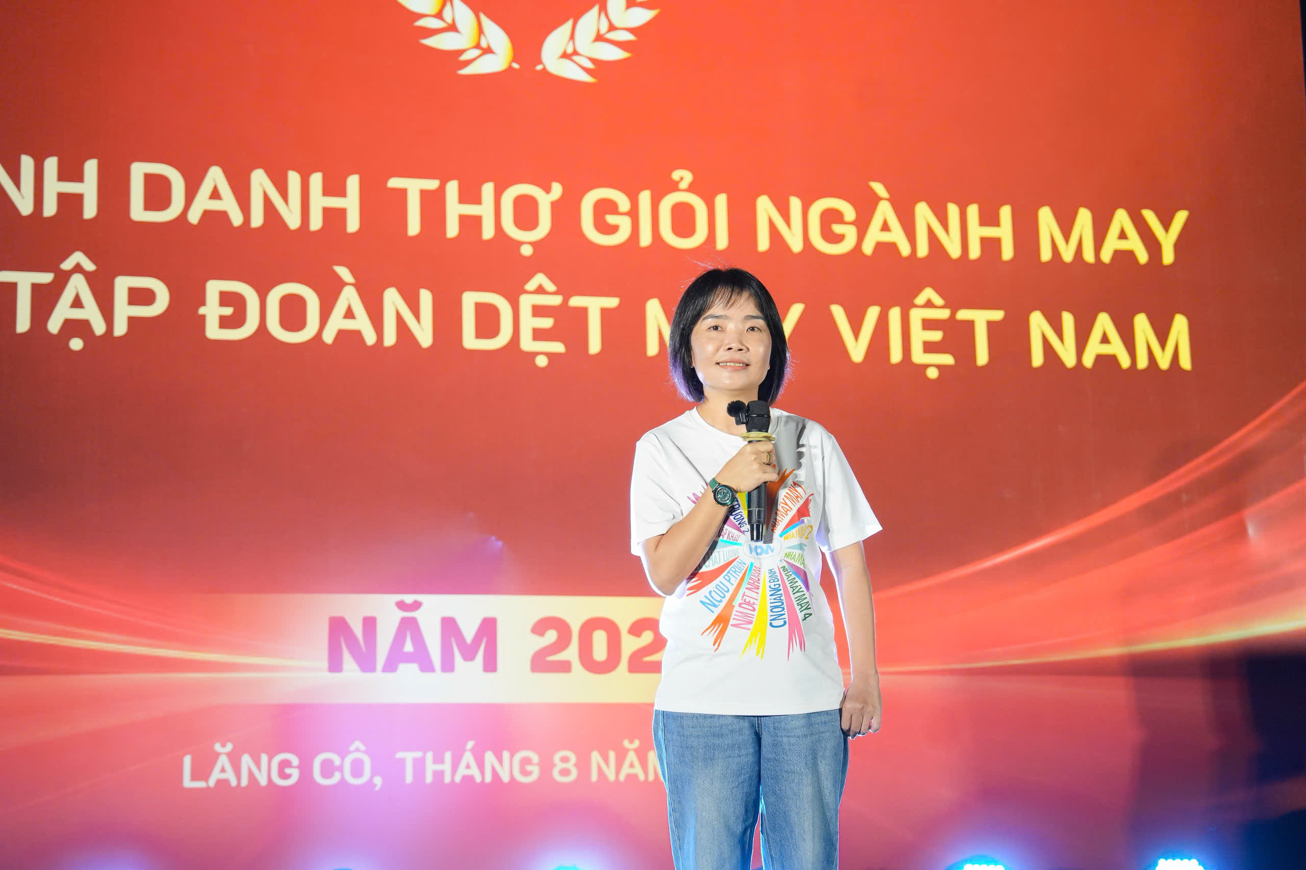 Khối May Huegatex: Gom sóng đại dương – Dệt chương bứt phá 2 teambuilding huegatex 9