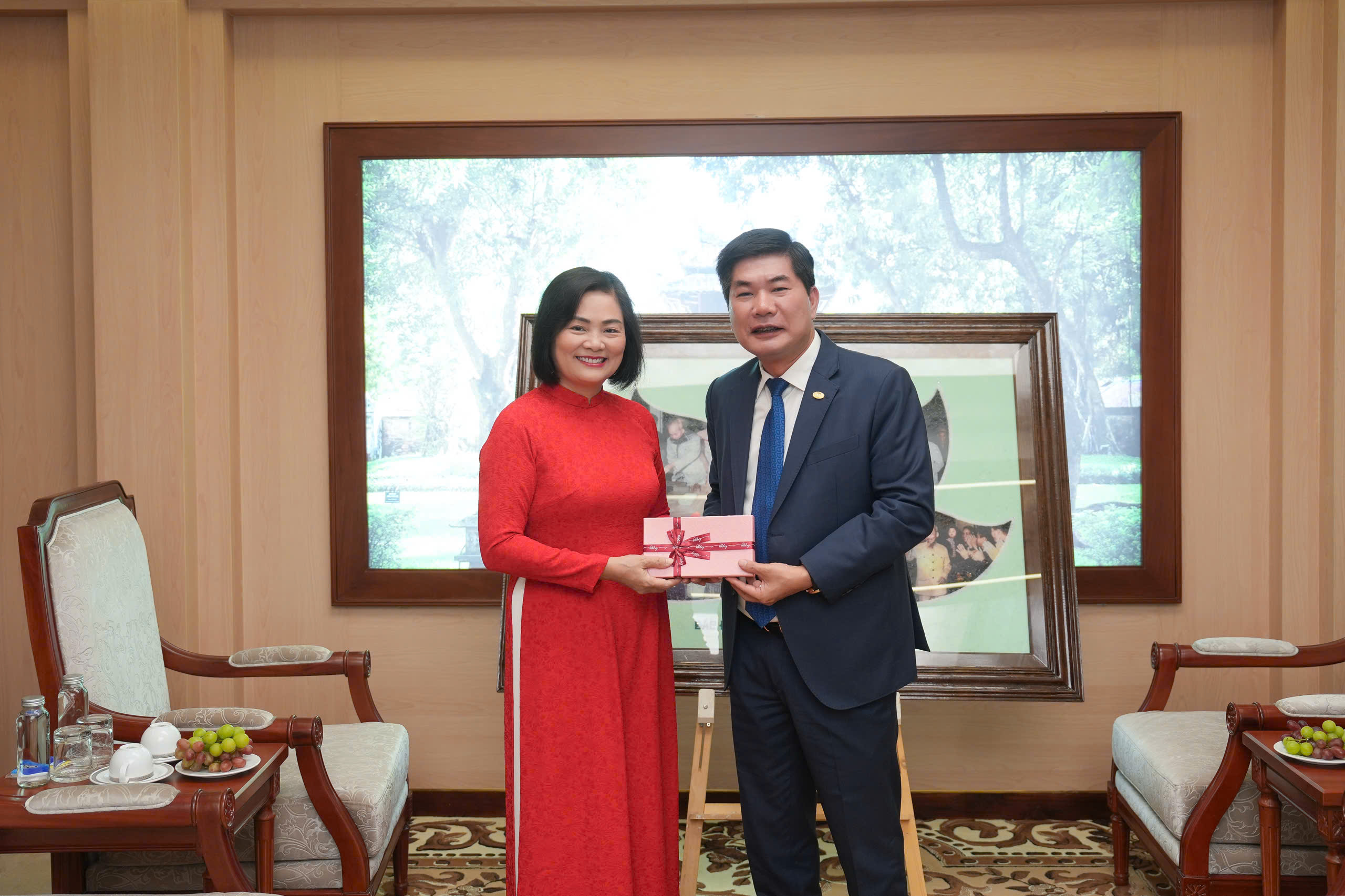 30 nam cong doan det may 17