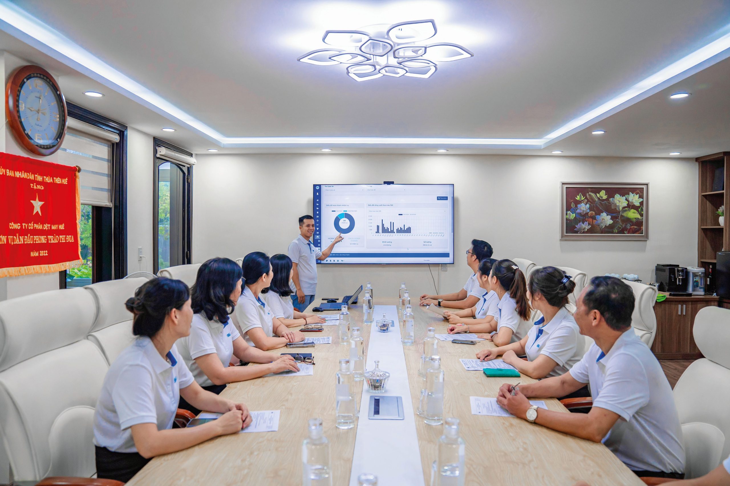 Cú hích từ những guồng quay dữ liệu