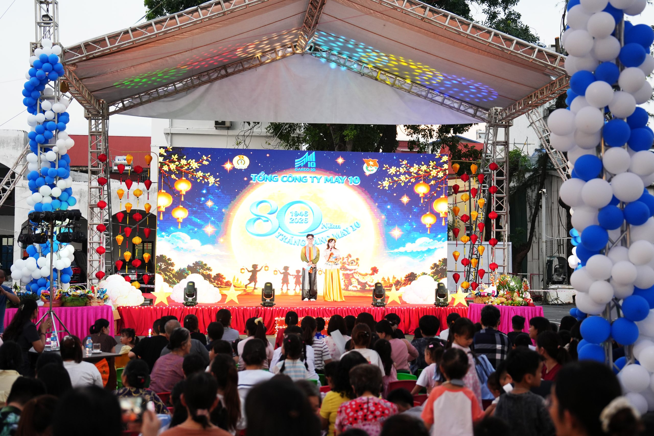 May 10 tổ chức vui Tết Trung thu “80 năm – Trăng vàng May 10”