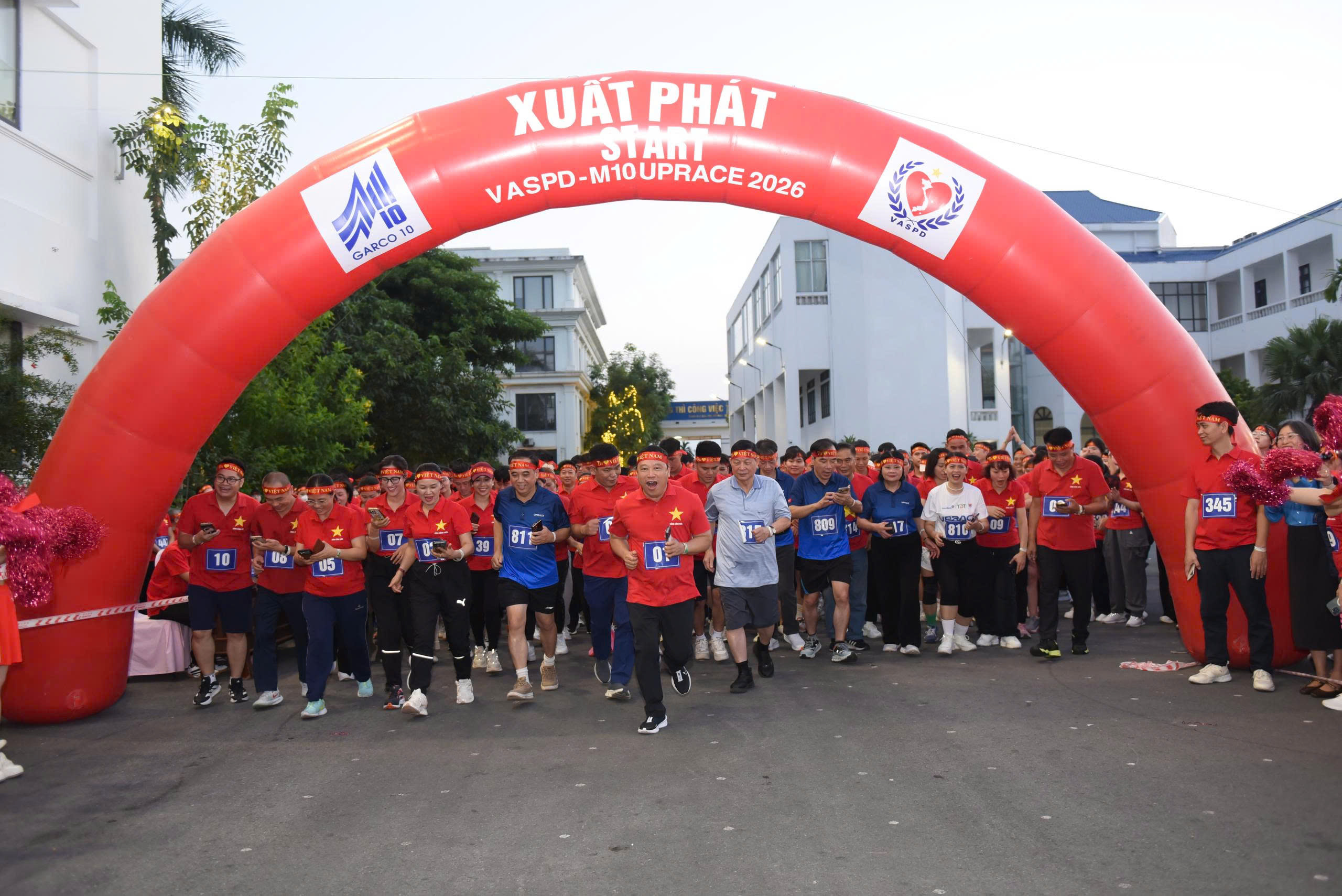 May 10 khẳng định Thương hiệu Quốc gia và lan tỏa trách nhiệm cộng đồng 4 1WUpukrGdUl0fp0i0ZA5wNQW9ijC1WDgl3V9z4pdVlkVyl14pSuwTga04Q14YTtD0pW