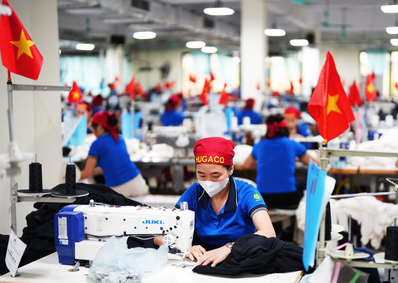 Tiếp cận xây dựng chiến lược trong bối cảnh thị trường nhiều biến động gắn với nhận diện thách thức và phát hiện “điểm xoay chuyển” 3 DSC01605 e1792048188976