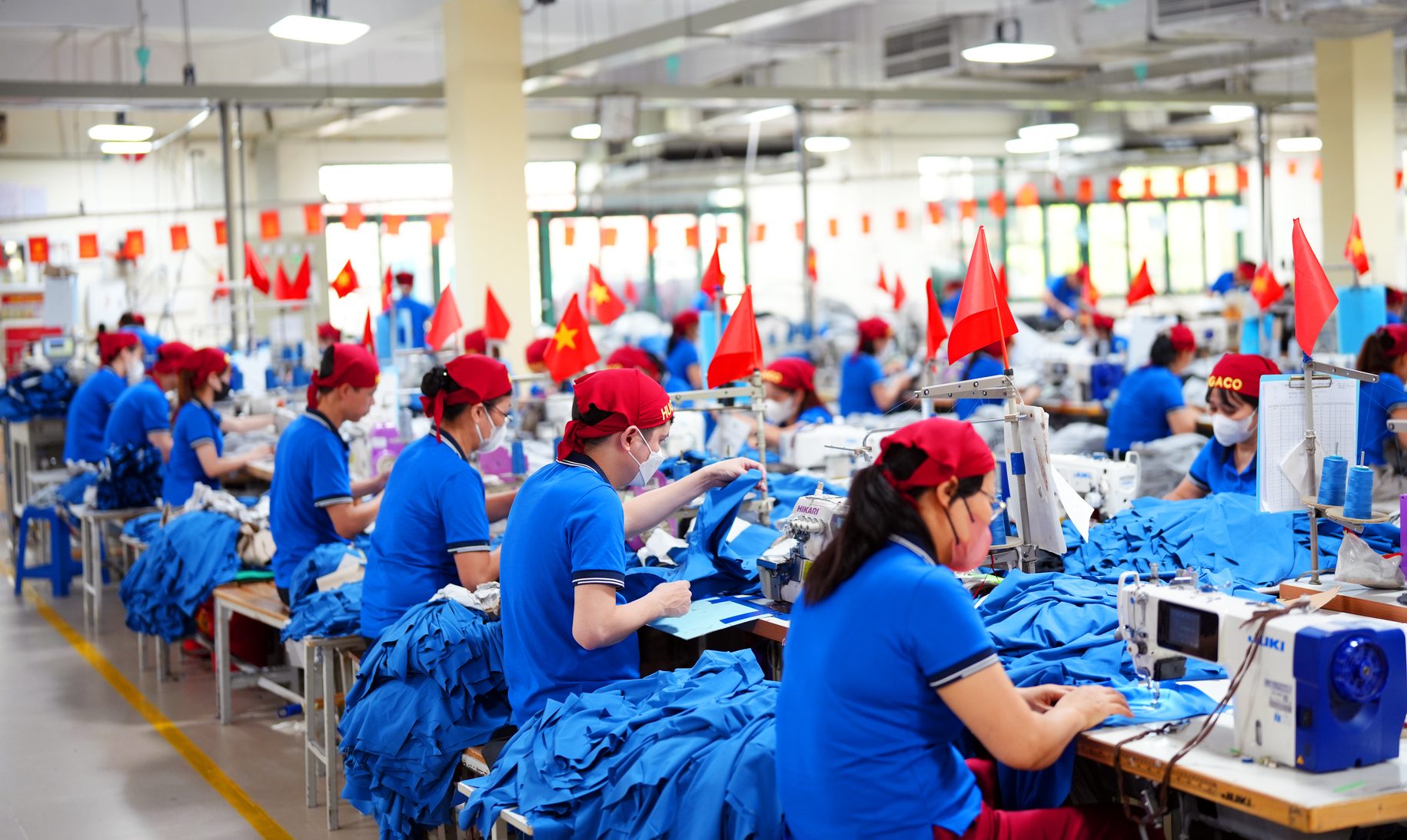 Tiếp cận xây dựng chiến lược trong bối cảnh thị trường nhiều biến động gắn với nhận diện thách thức và phát hiện “điểm xoay chuyển” 2 DSC01805 e1792048153662