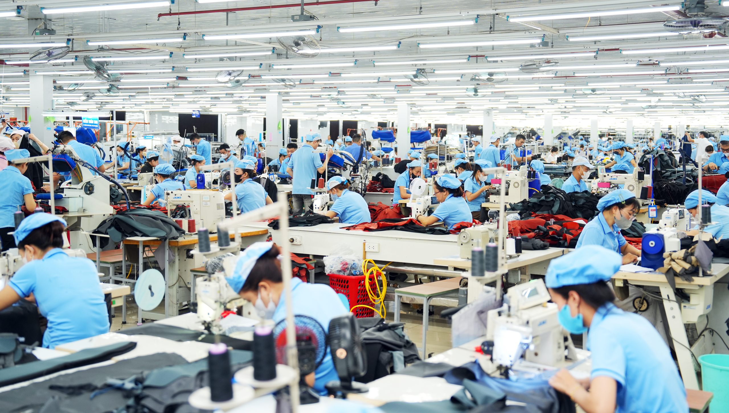 Năm 2027 - Lập kế hoạch cho sự biến động: Từ con số mục tiêu đến kịch bản hành động 3 DSC08943 e1792050161401