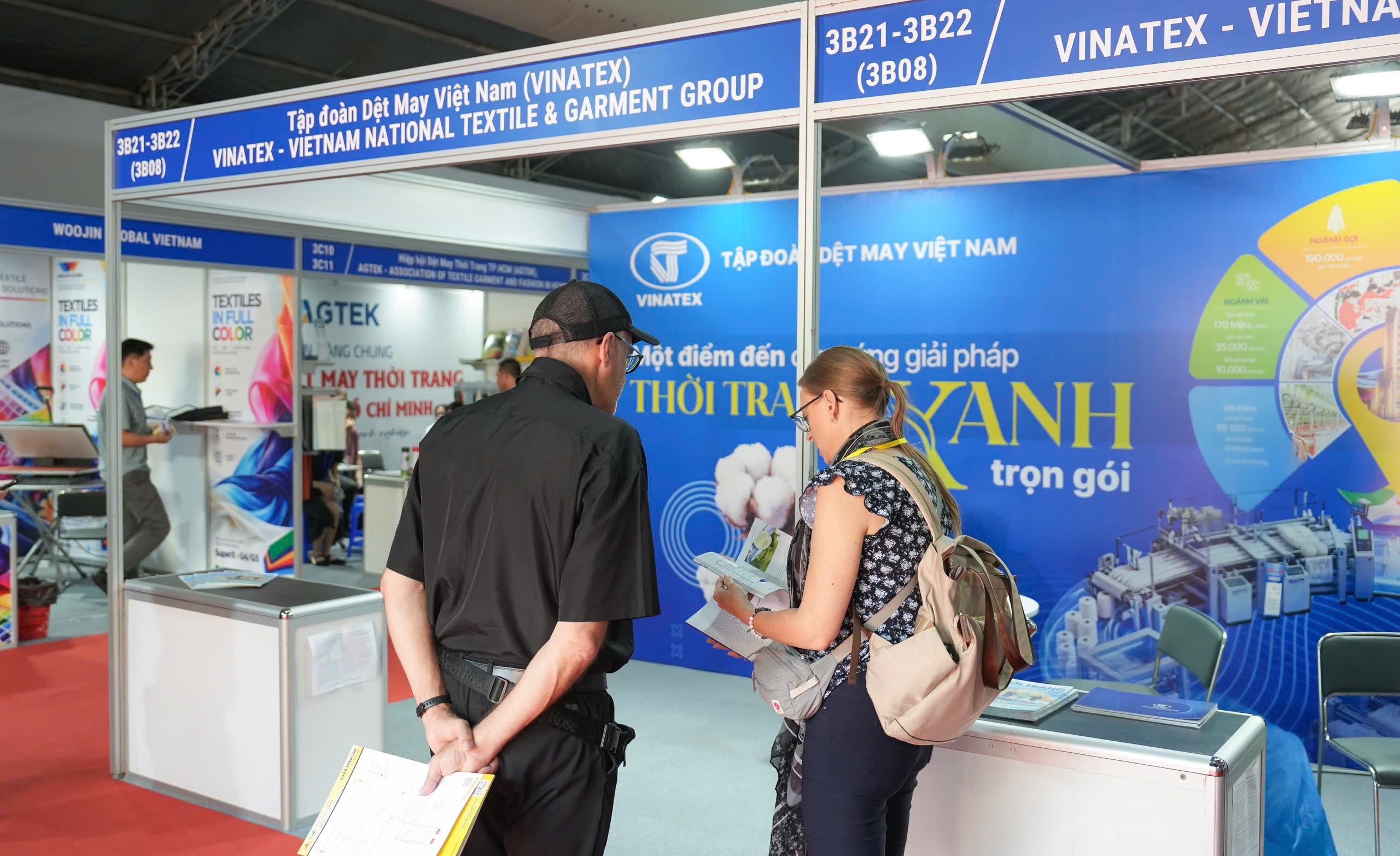 Khai mạc HanoiTex – HanoiFabric 2026: Kết nối công nghệ, mở rộng hợp tác cho doanh nghiệp dệt may 19 HanoiTex 2026 13