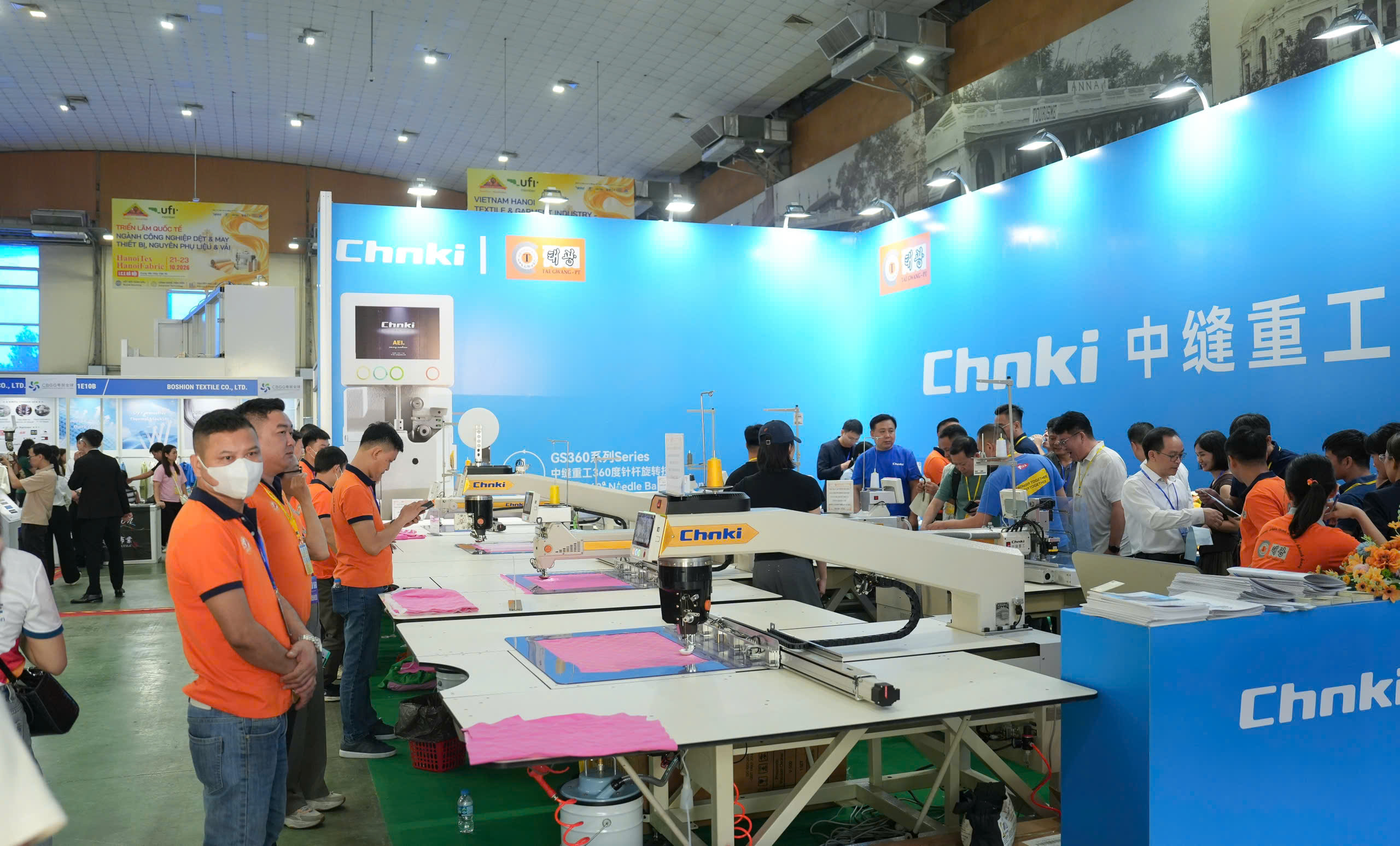 Khai mạc HanoiTex – HanoiFabric 2026: Kết nối công nghệ, mở rộng hợp tác cho doanh nghiệp dệt may 15 HanoiTex 2026 20