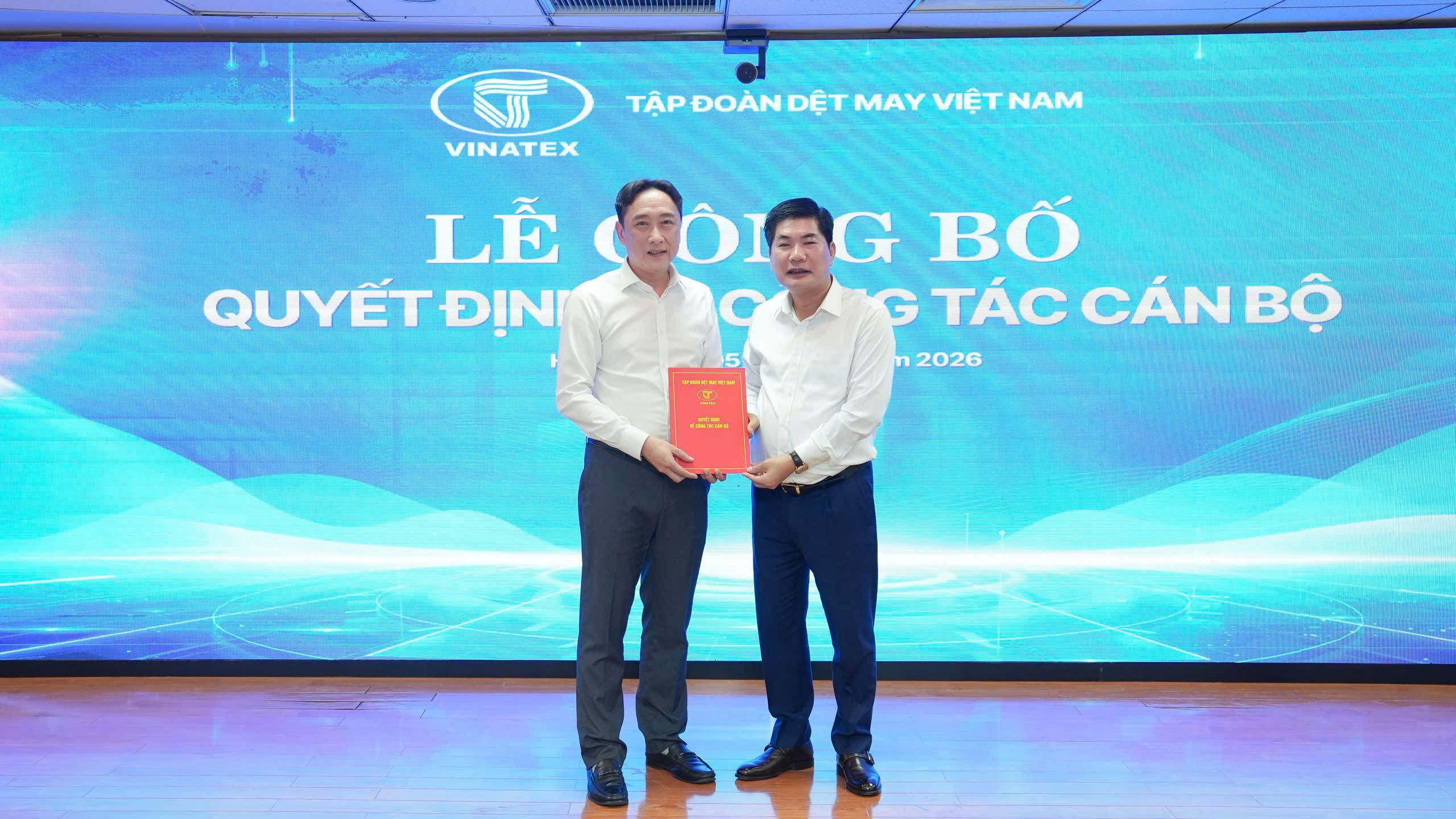 Vinatex công bố quyết định về công tác nhân sự cấp cao 5 bo nhiem tong giam doc 4